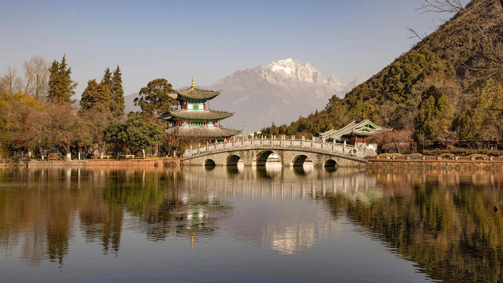 アジアの静かな山岳地帯：隠れたトラベルスポット