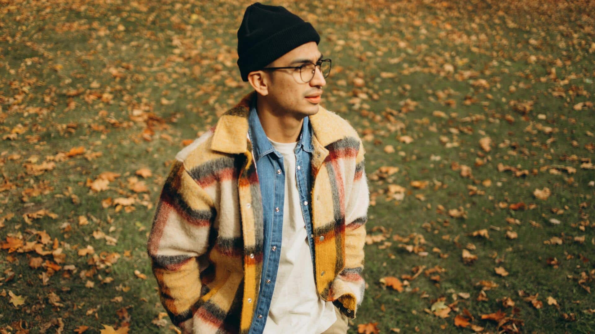 冬の街着を極める：アーバンレイヤードスタイル