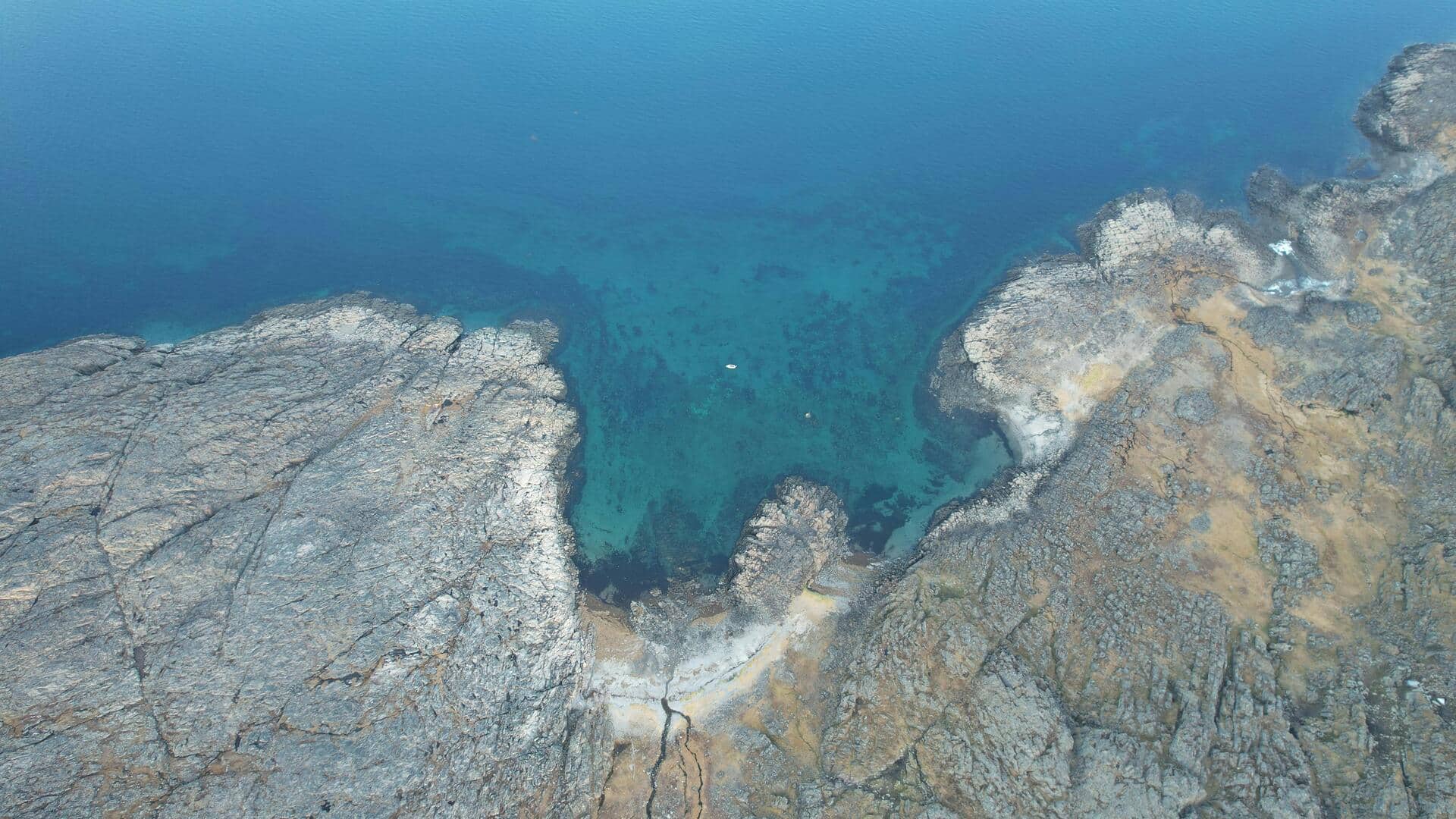 カナダのヌナブトで忘れられない山岳の旅5選