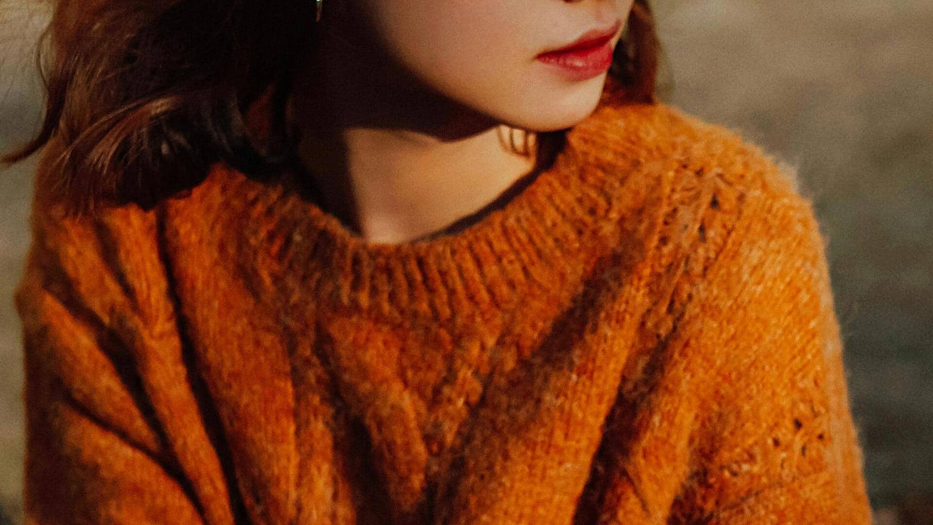 ウィンターコーデを明るくする暖色トーンの秘密