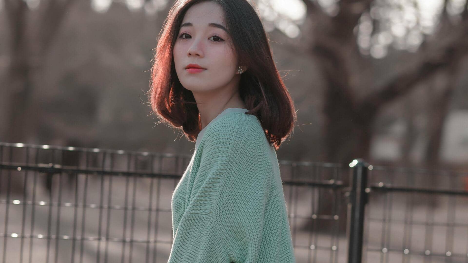 日本の冬ファッションからインスパイアされた穏やかな色合い