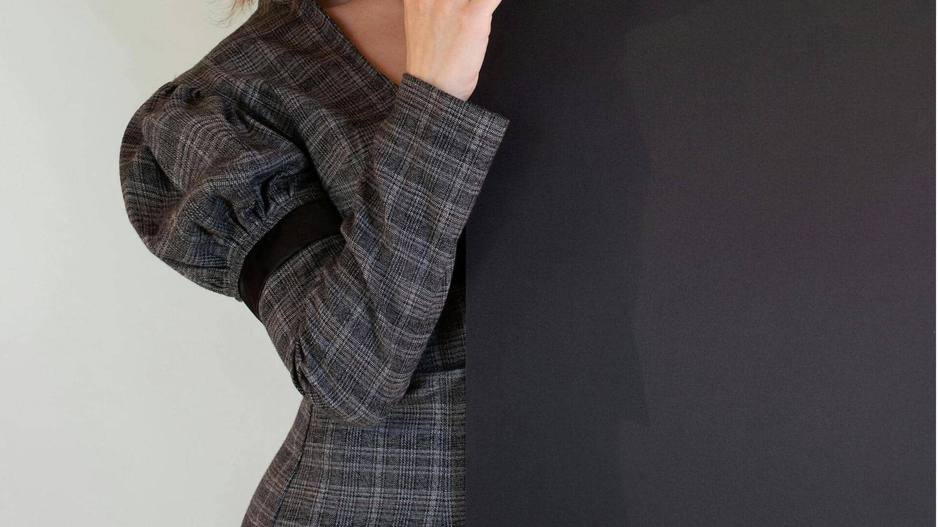 チェック柄ワンピースの冬のスタイリング法