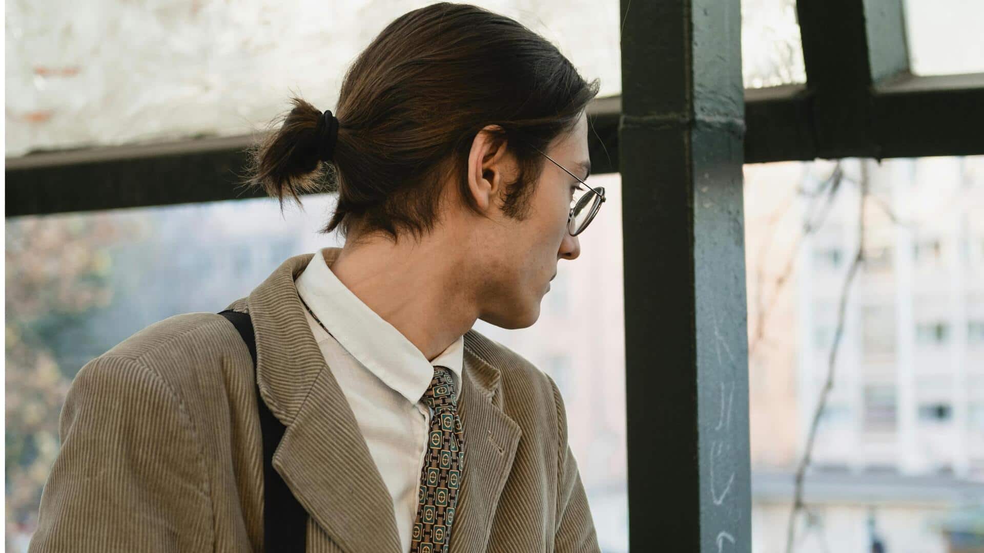 コーデュロイブレザーで冬のスタイルを格上げ