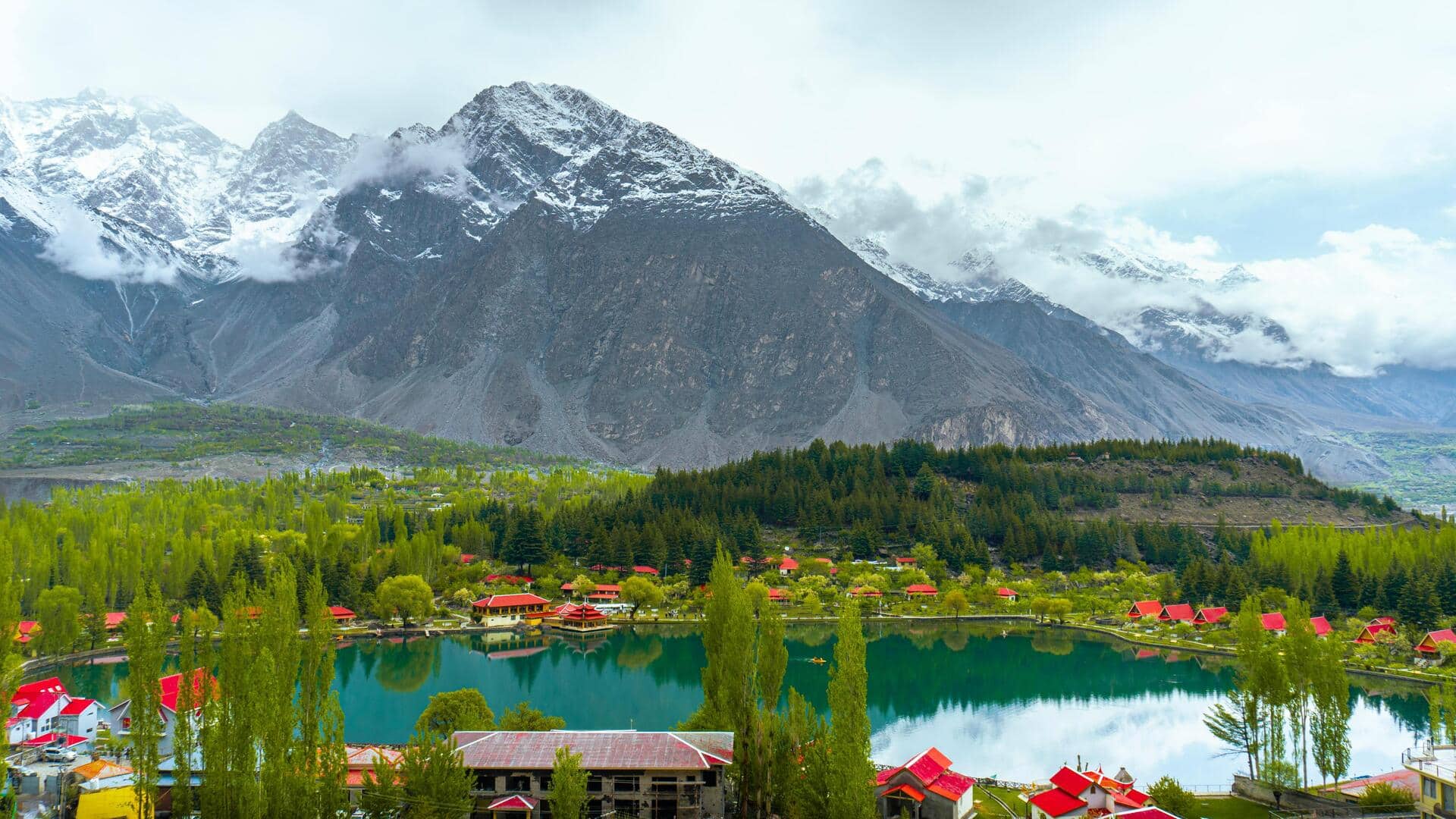 カナダのローランティアン山脈での五つの忘れられない逃避行