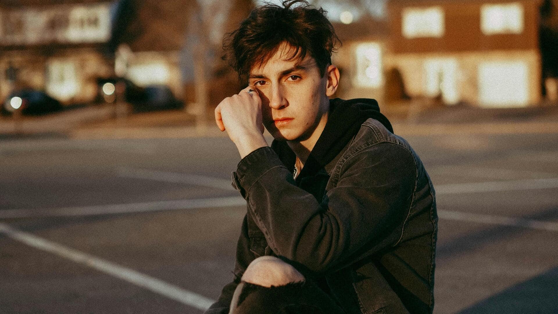 冬のビジネスカジュアルに最適なボタンダウンシャツ5選