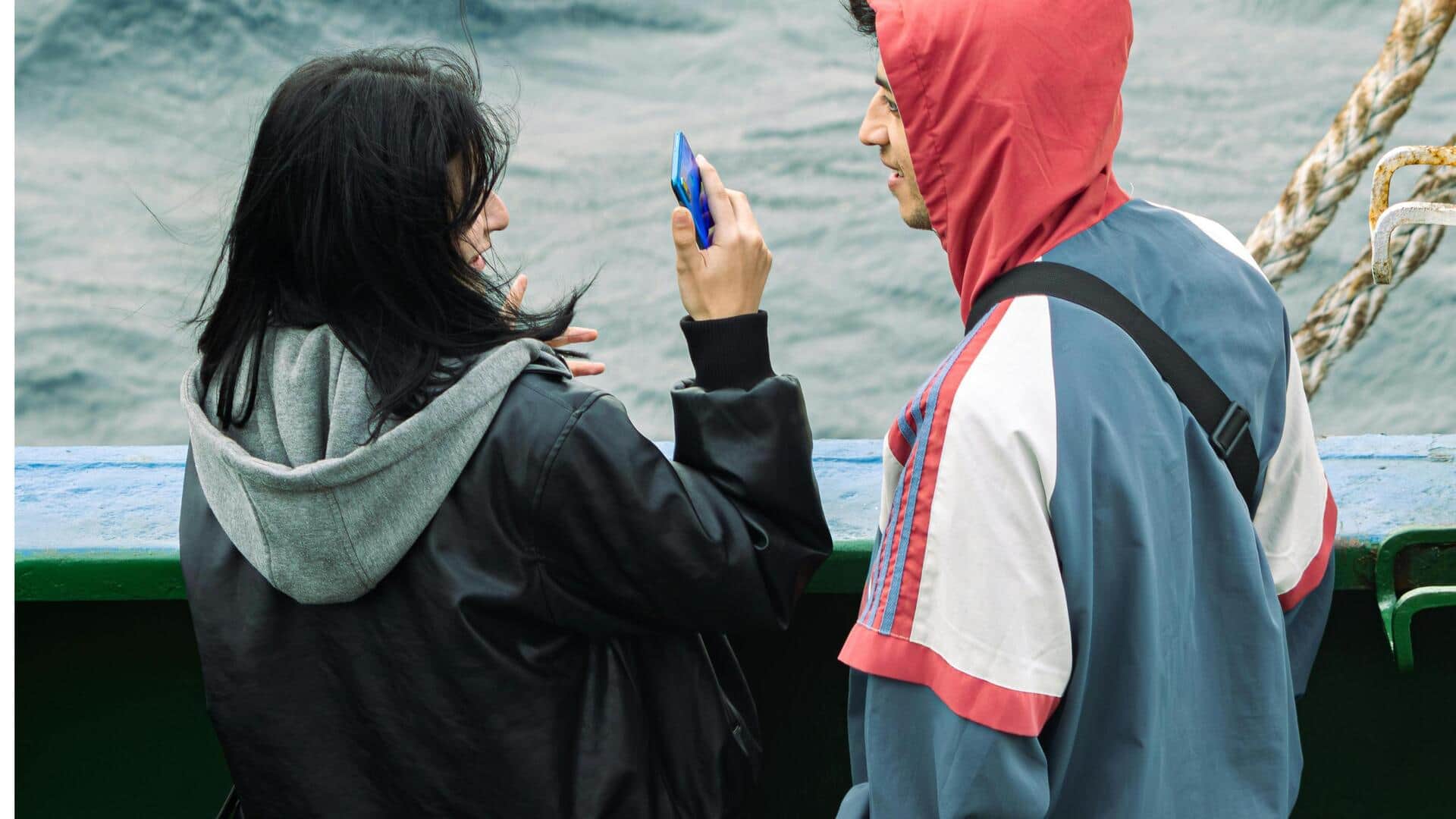 スタイリッシュなウィンドブレーカーの冬の組み合わせ5選