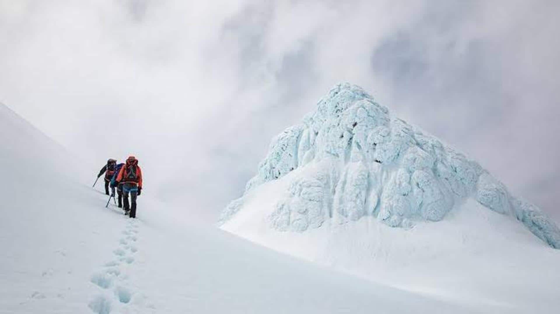 ニュージーランドの象徴、タラナキ山登山