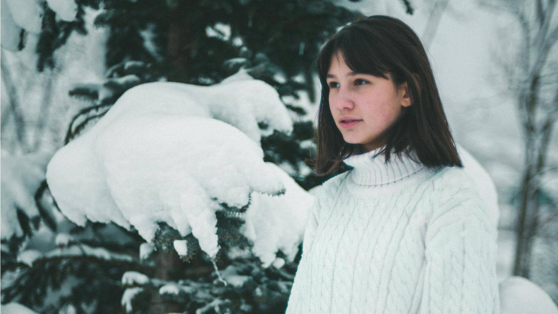 タートルネックセーターで冬のスタイルを一新