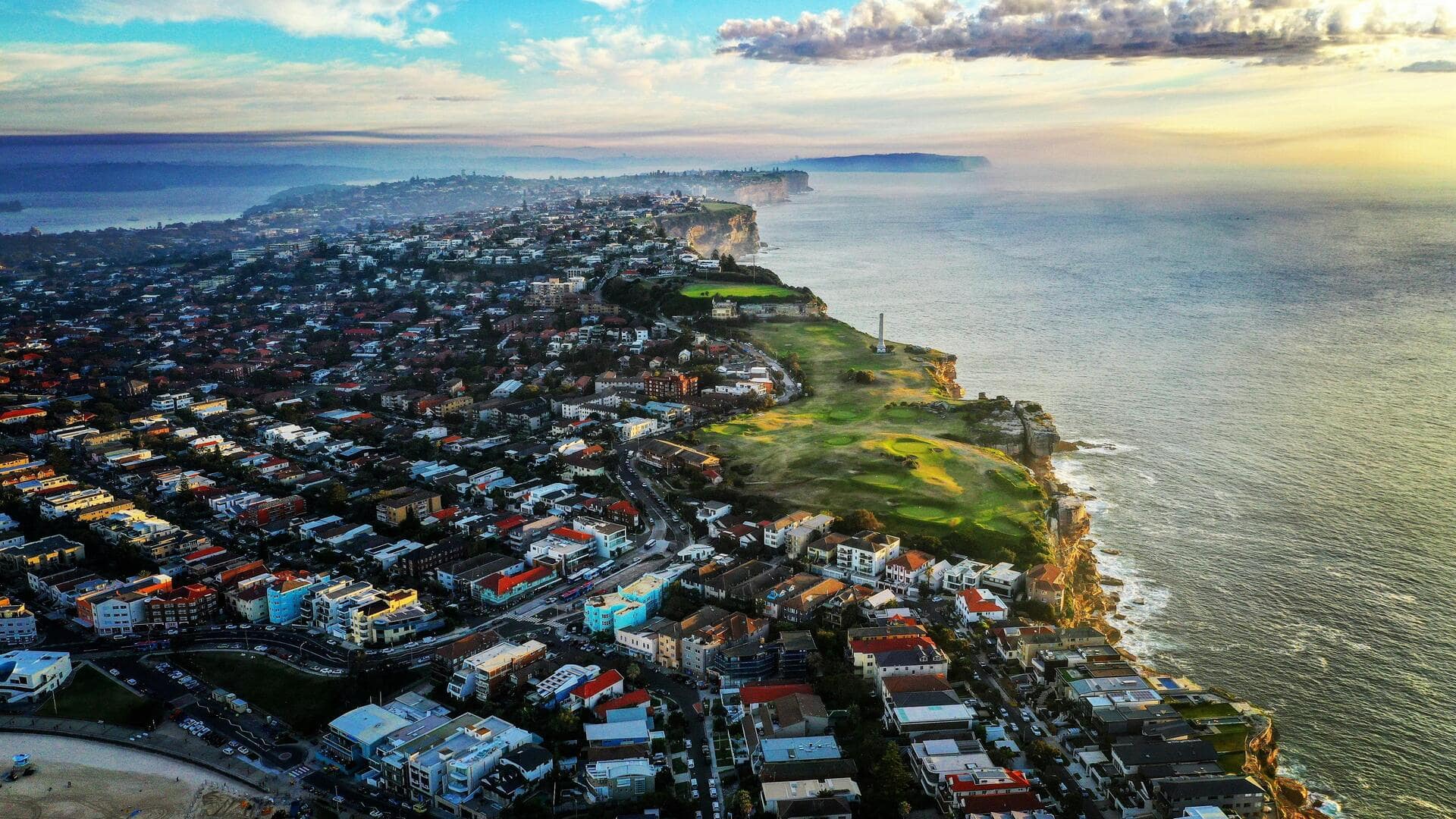 オーストラリアのビーチタウンで文化的体験を発見