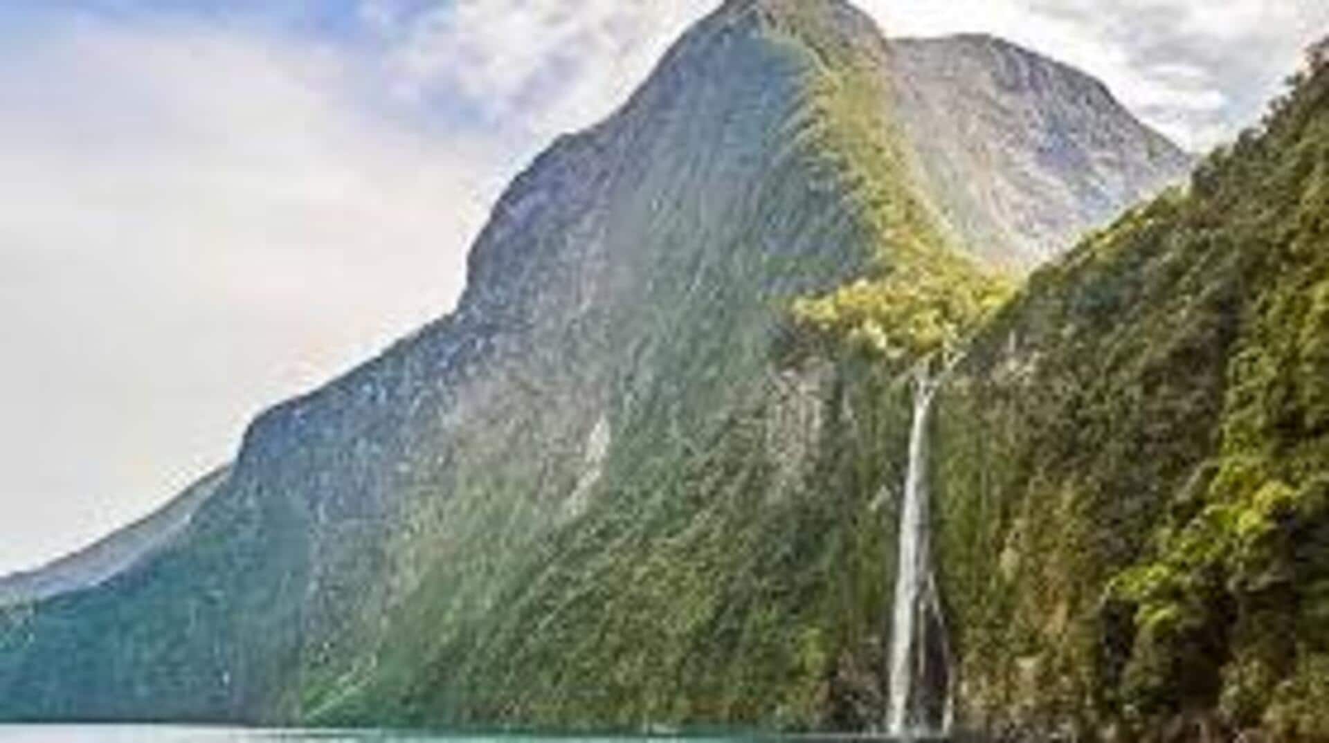 ニュージーランドのフィヨルドランドで山の絶景を発見