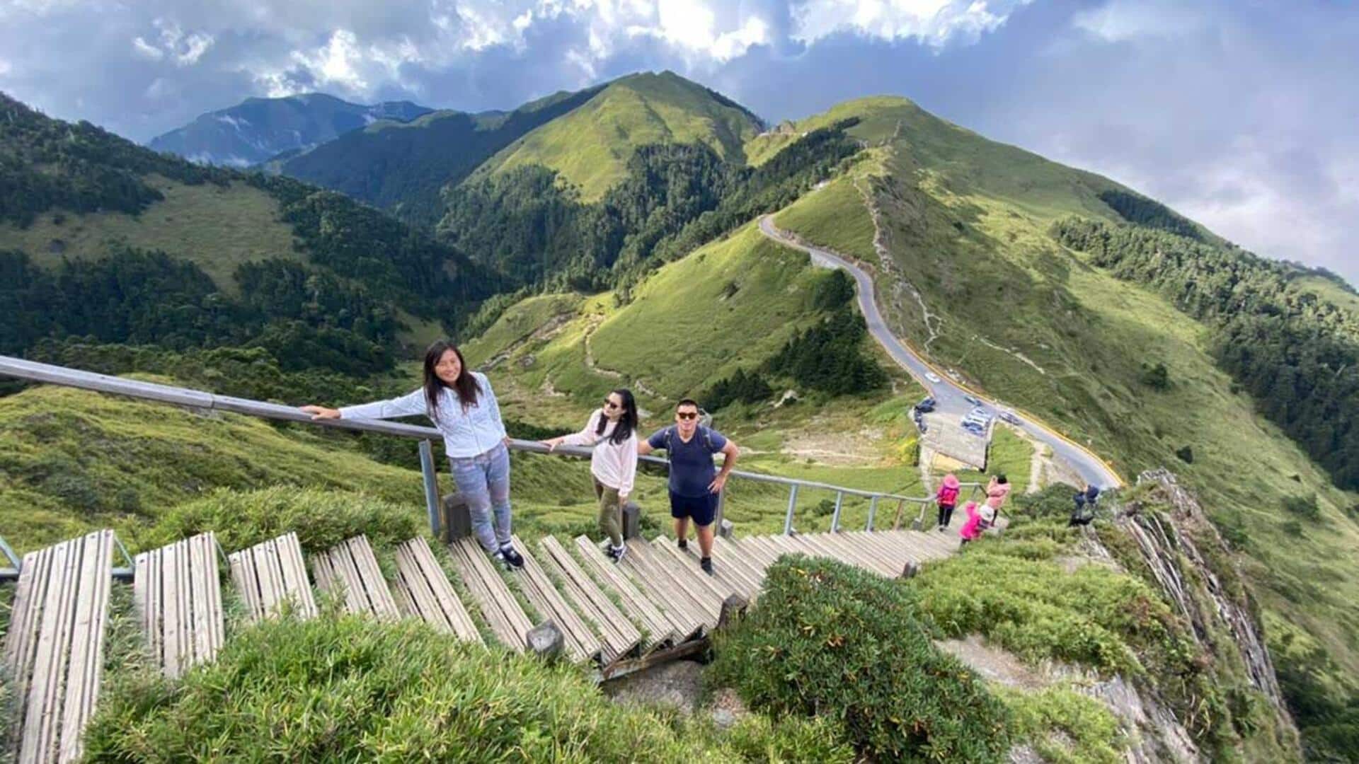 台湾の合歓山トレイルで冒険を楽しむ