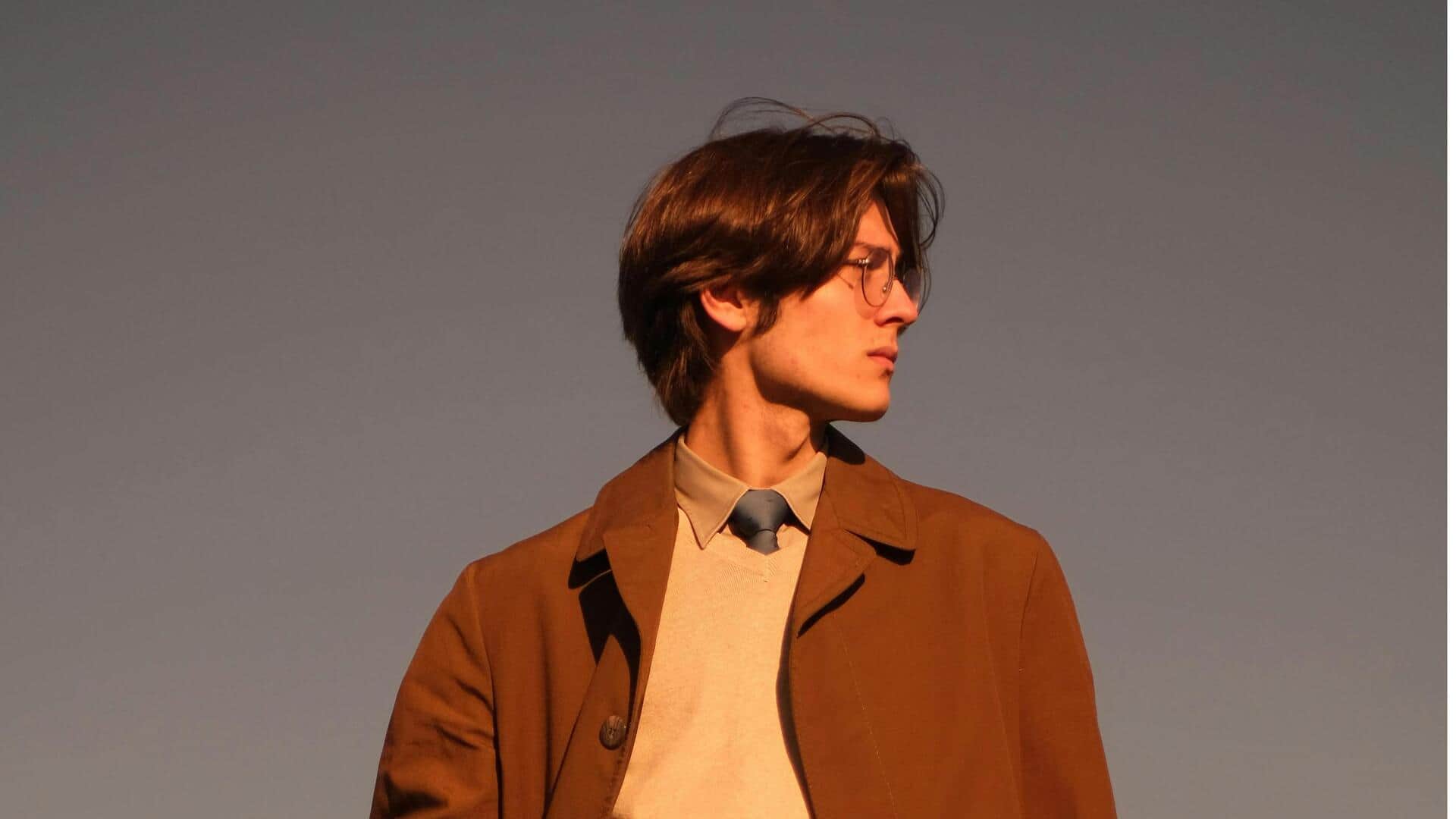 日本の冬のオフィススタイル：エレガンスとビジネスカジュアルの融合