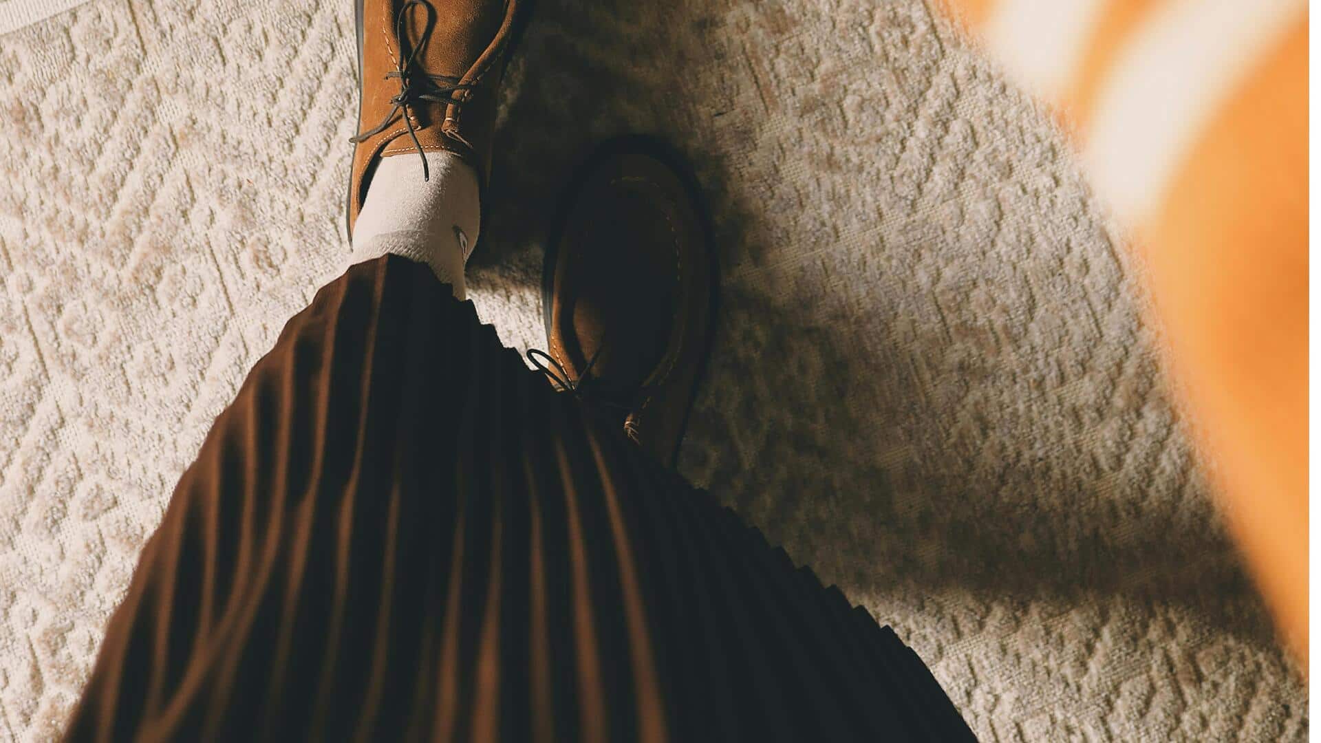 日本の冬のお出かけにぴったりなエレガントなプリーツウールドレス5選