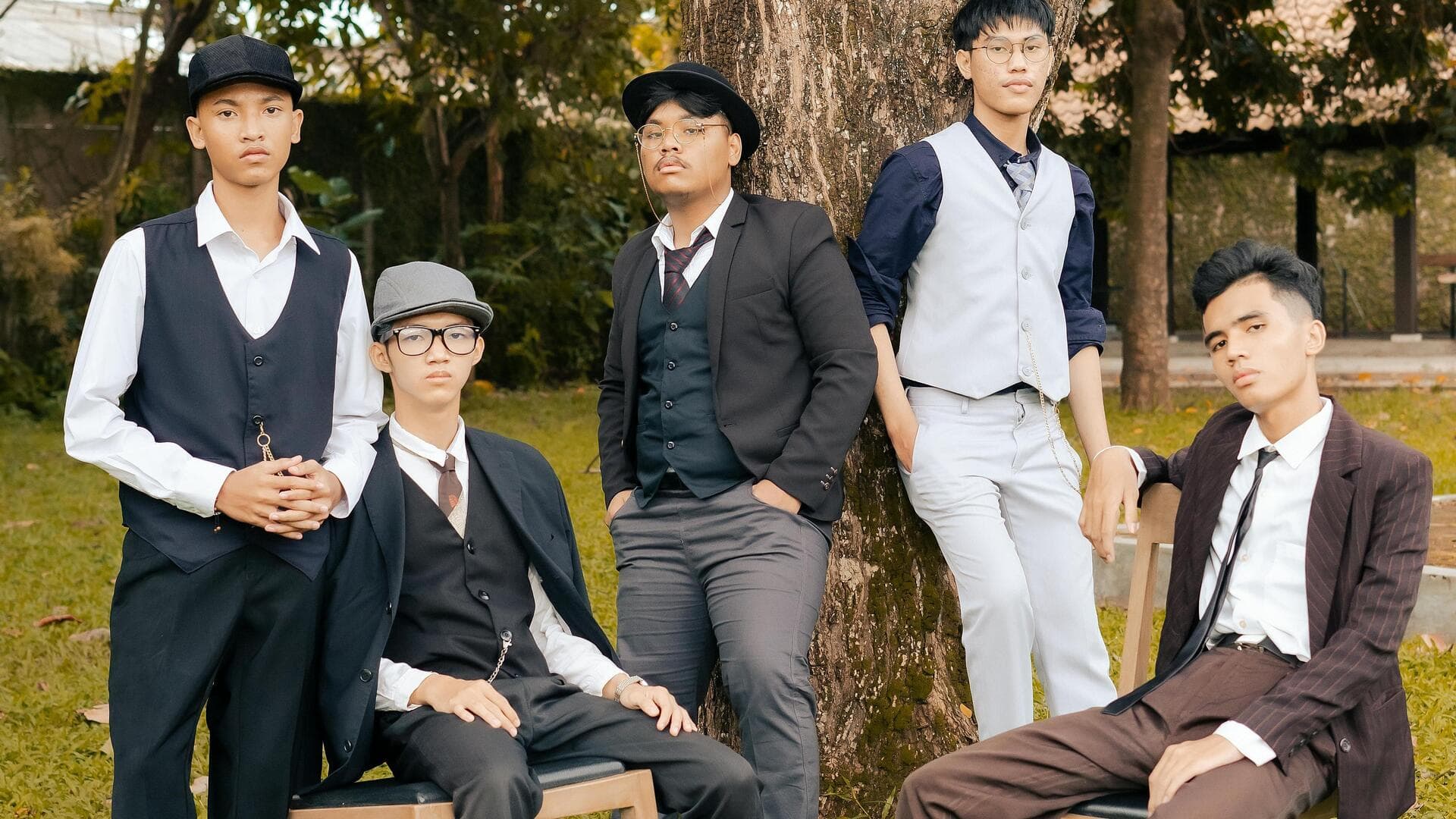 日本の冬のビジネスカジュアルで再定義されたベスト