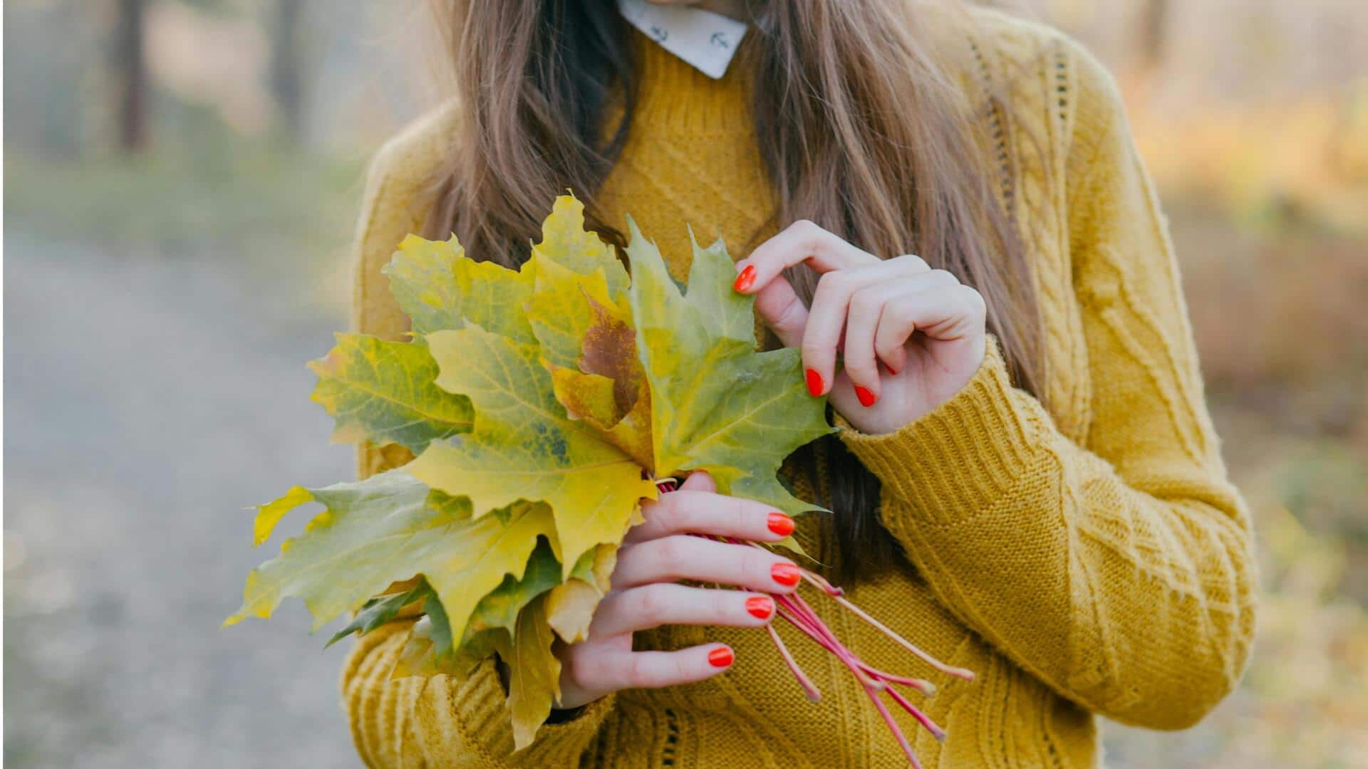 マスタードカラーの冬服レイヤリング術