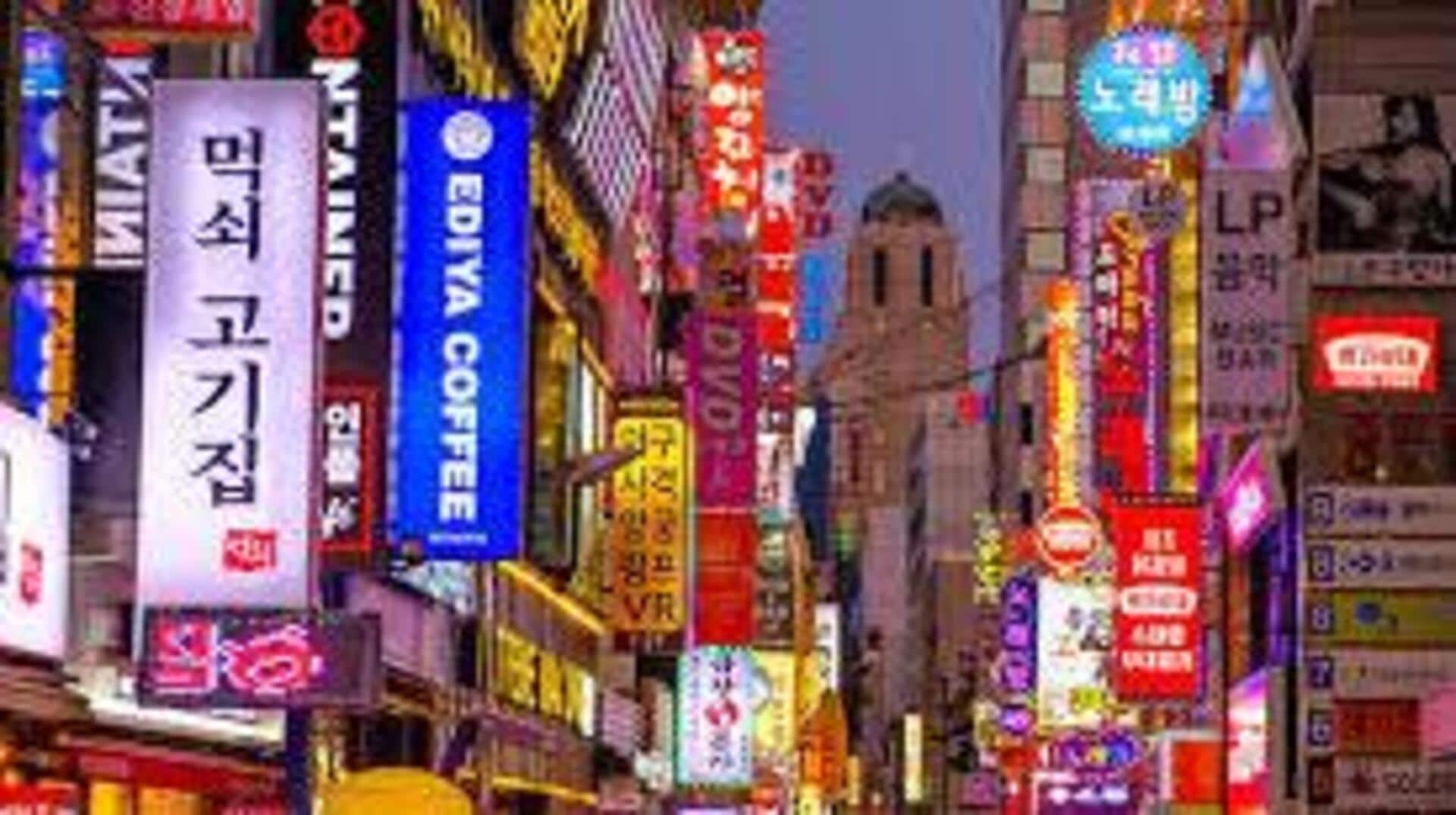 ソウルの夜のショッピング: ネオンと文化の魅力