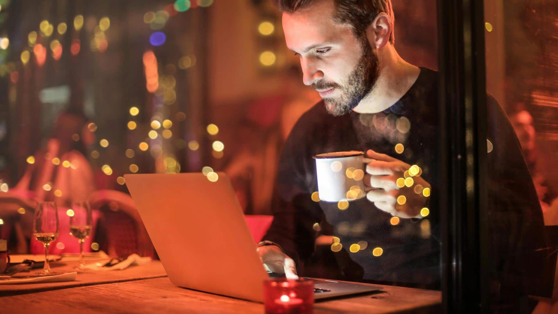 クラウドクエリでデバイス更新を自動化する方法