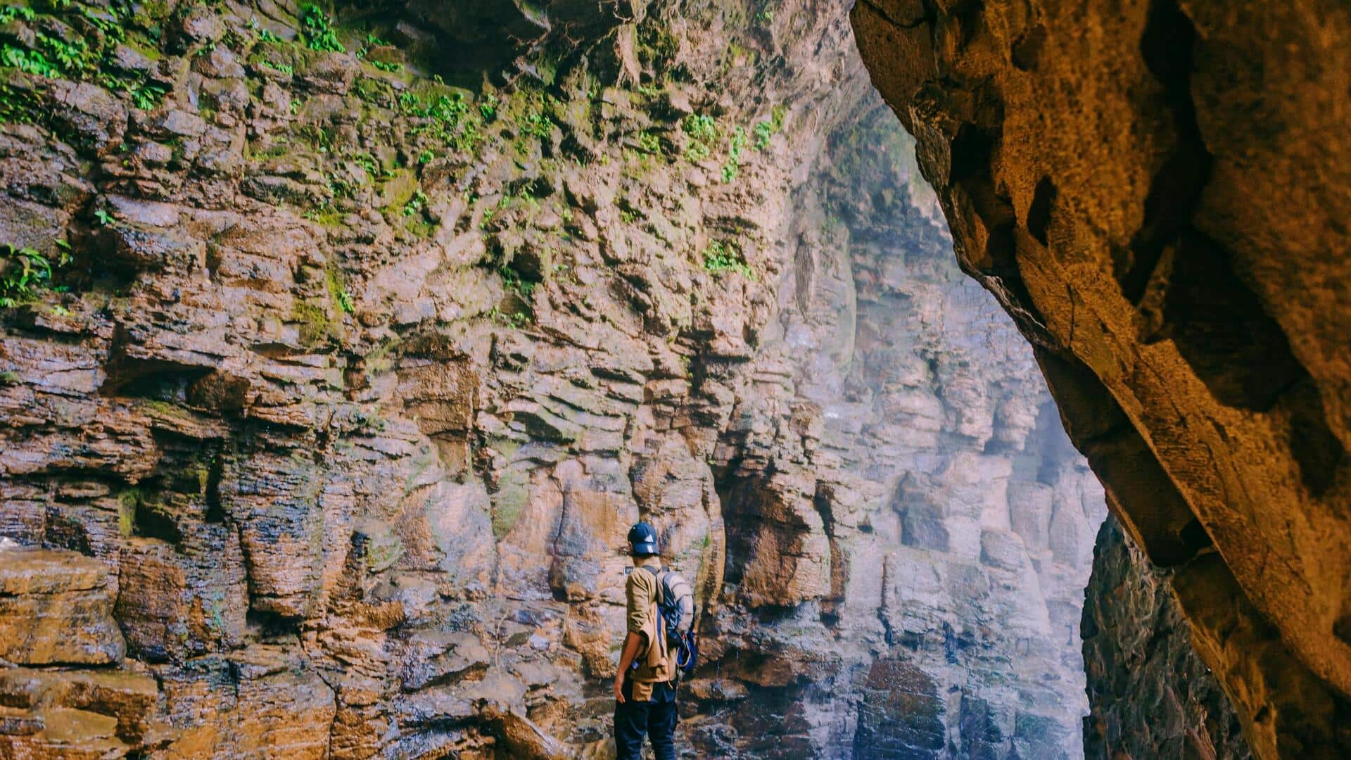 オーストラリアのマクドネル山脈で見つける五つの隠れた楽園