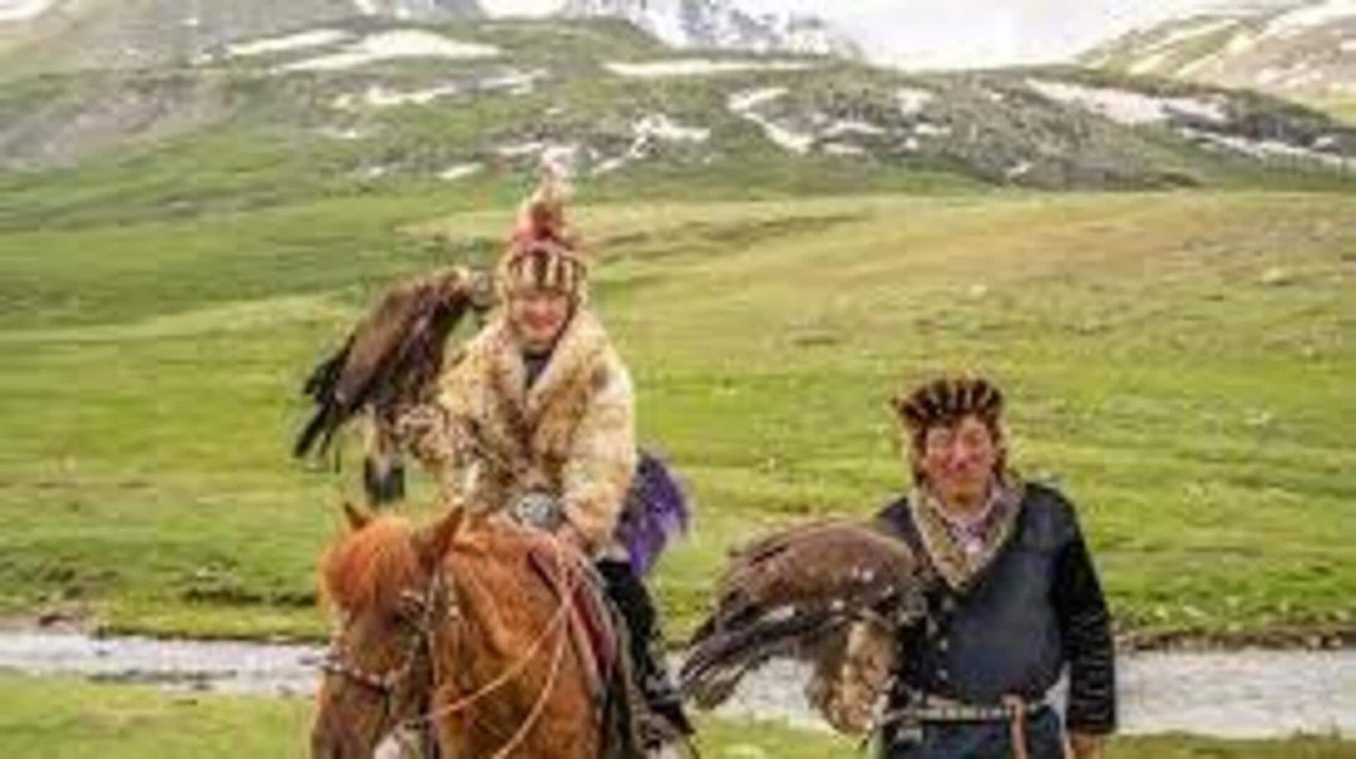 モンゴルのアルタイ山脈で忘れられないリトリートを体験しよう