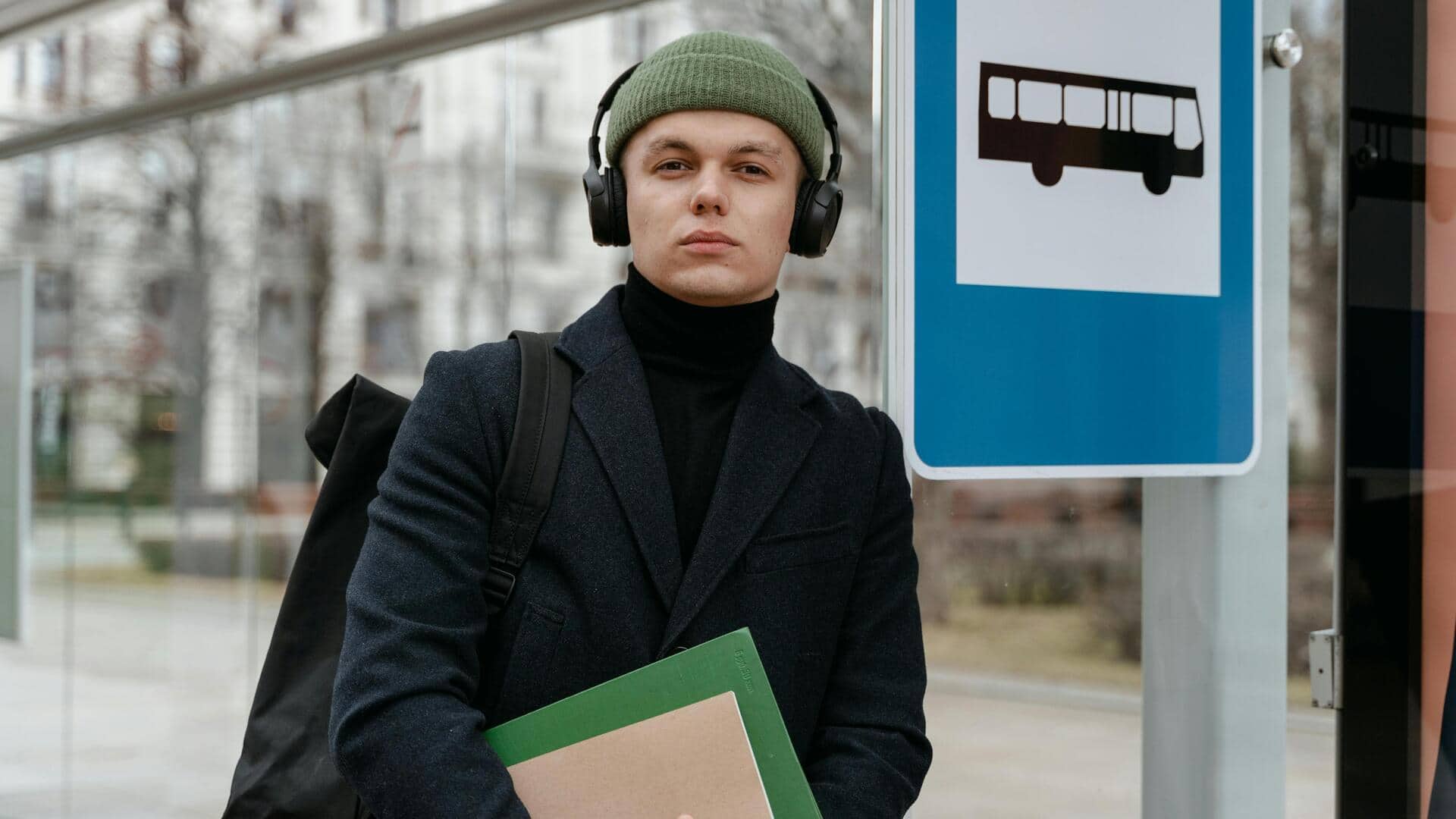 冬のタートルコートをエレガントに着こなす5つの方法