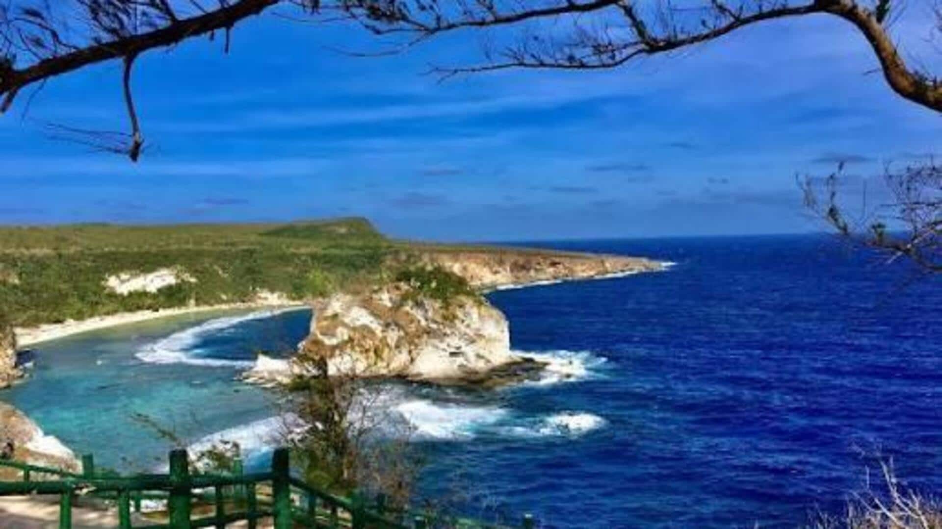サイパンの海岸で日本の至福を感じる