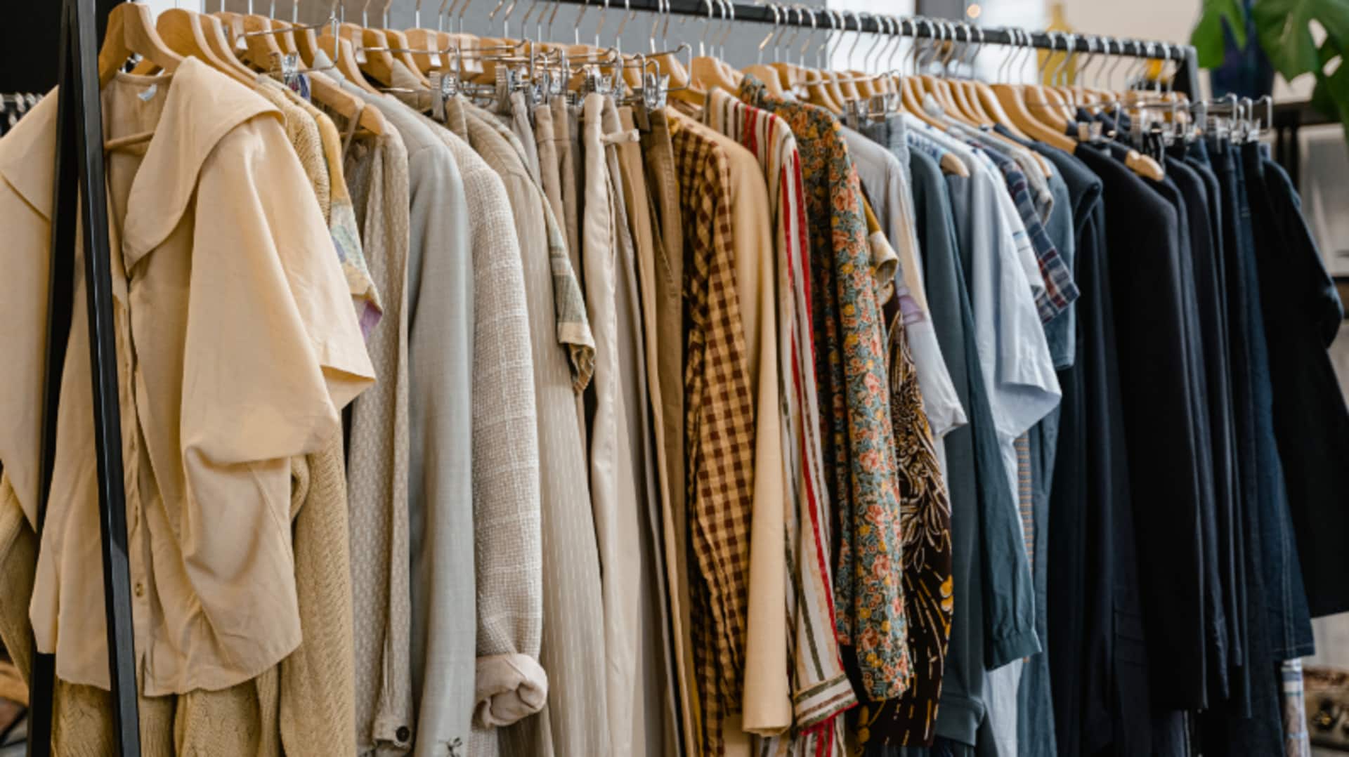 サステナブルなワードローブを再構築するエコフレンドリーファッションブランド5選