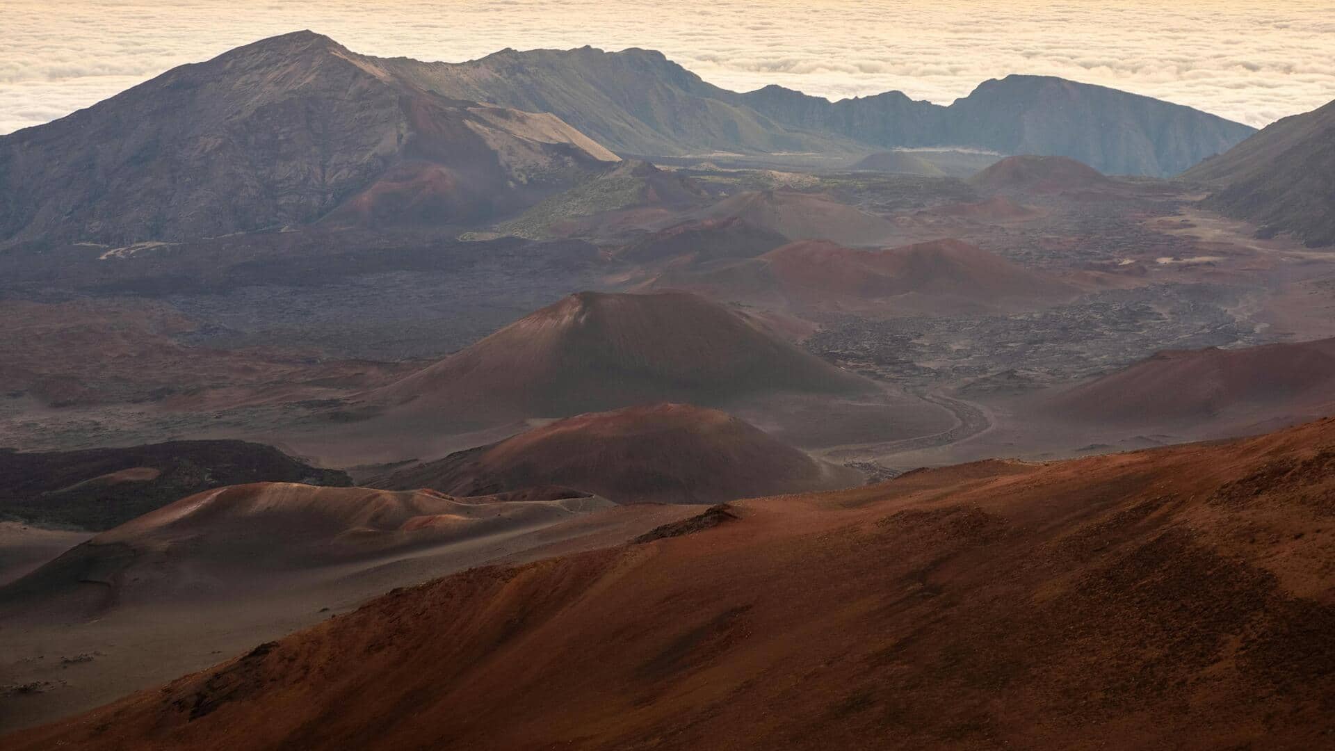 ハワイのハレアカラ国立公園を探検しよう