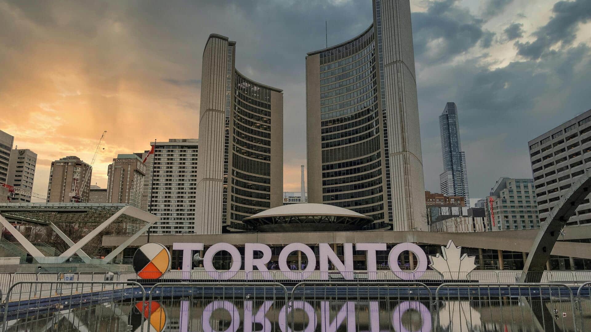 トロントのデザイン地区とアートスペースを探る