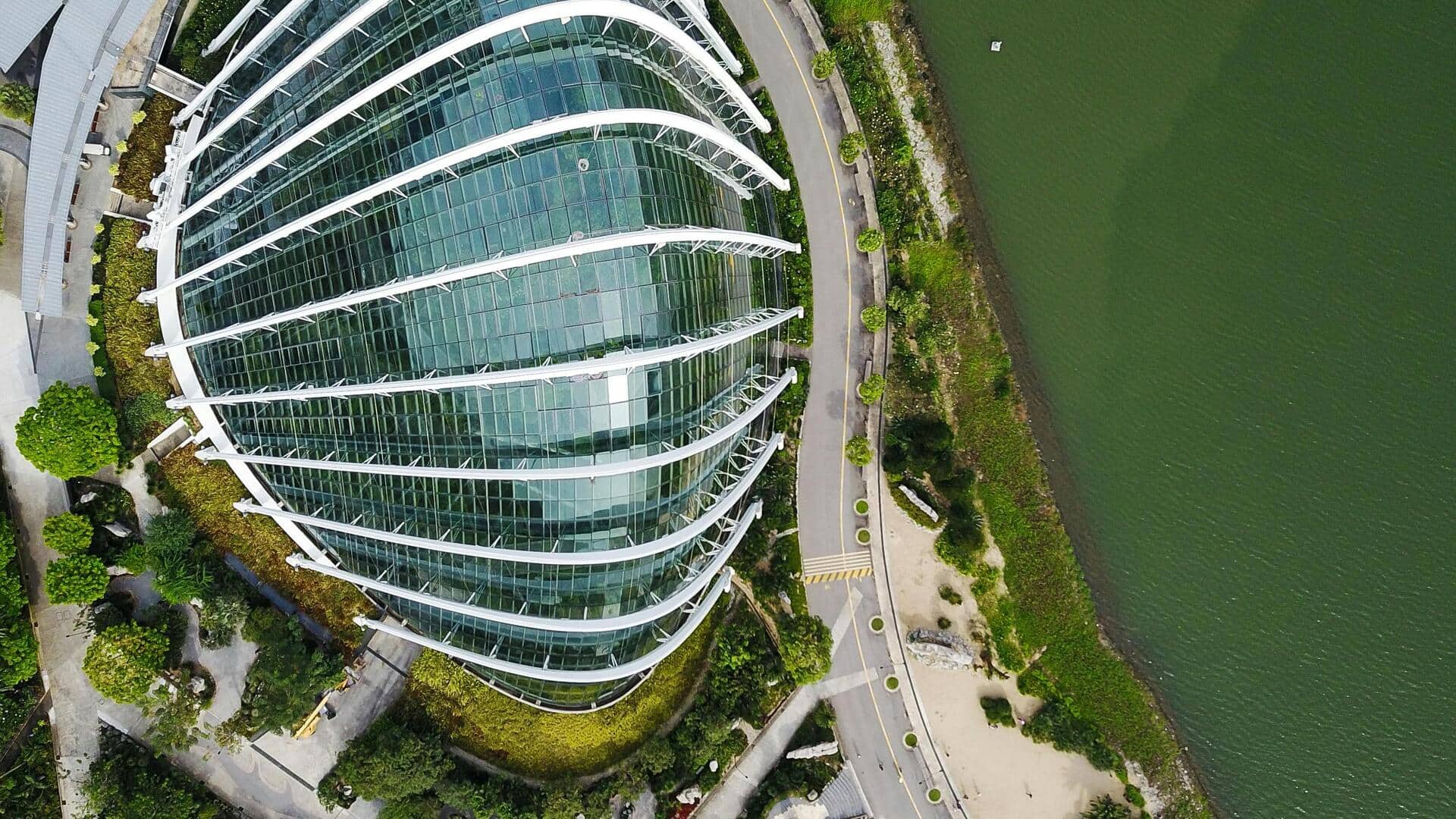 シンガポールの雨の日に試したいユニークな歩道
