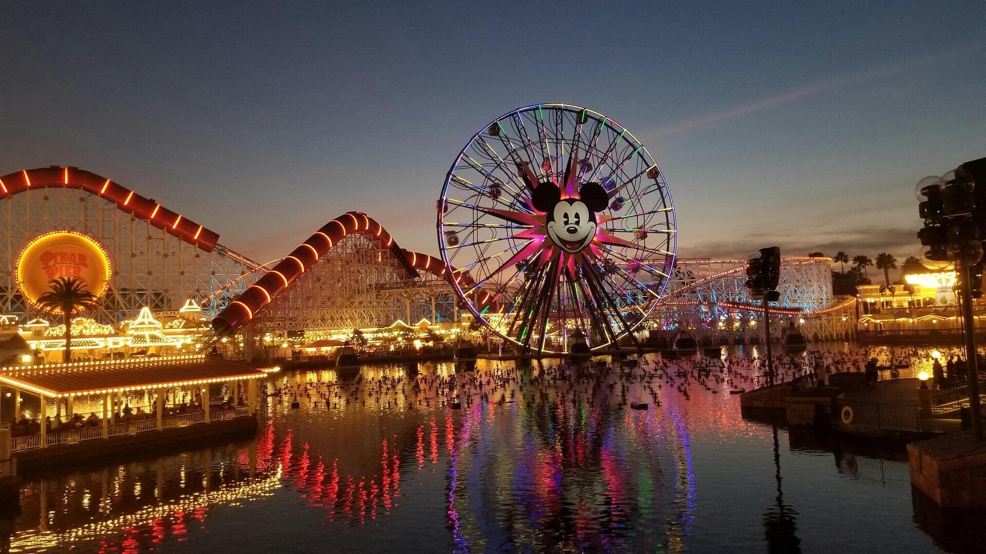 カリフォルニアのディズニーランドでの一日計画 カリフォルニアのディズニーランドでの一日計画