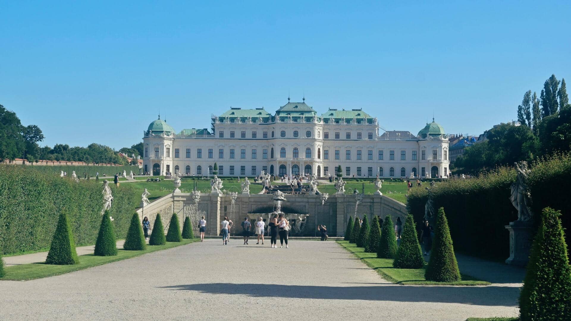 ウィーンのアート地区を探る：見逃せないデザインギャラリー