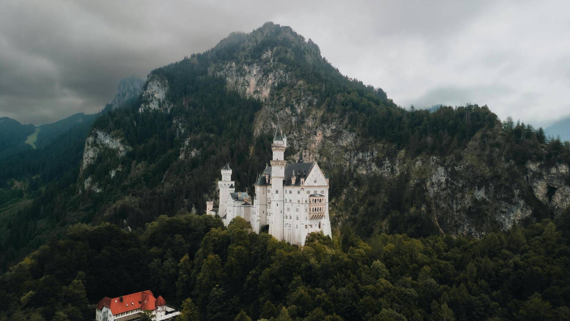 バイエルンのアルゴイ: 静かな山村五選
