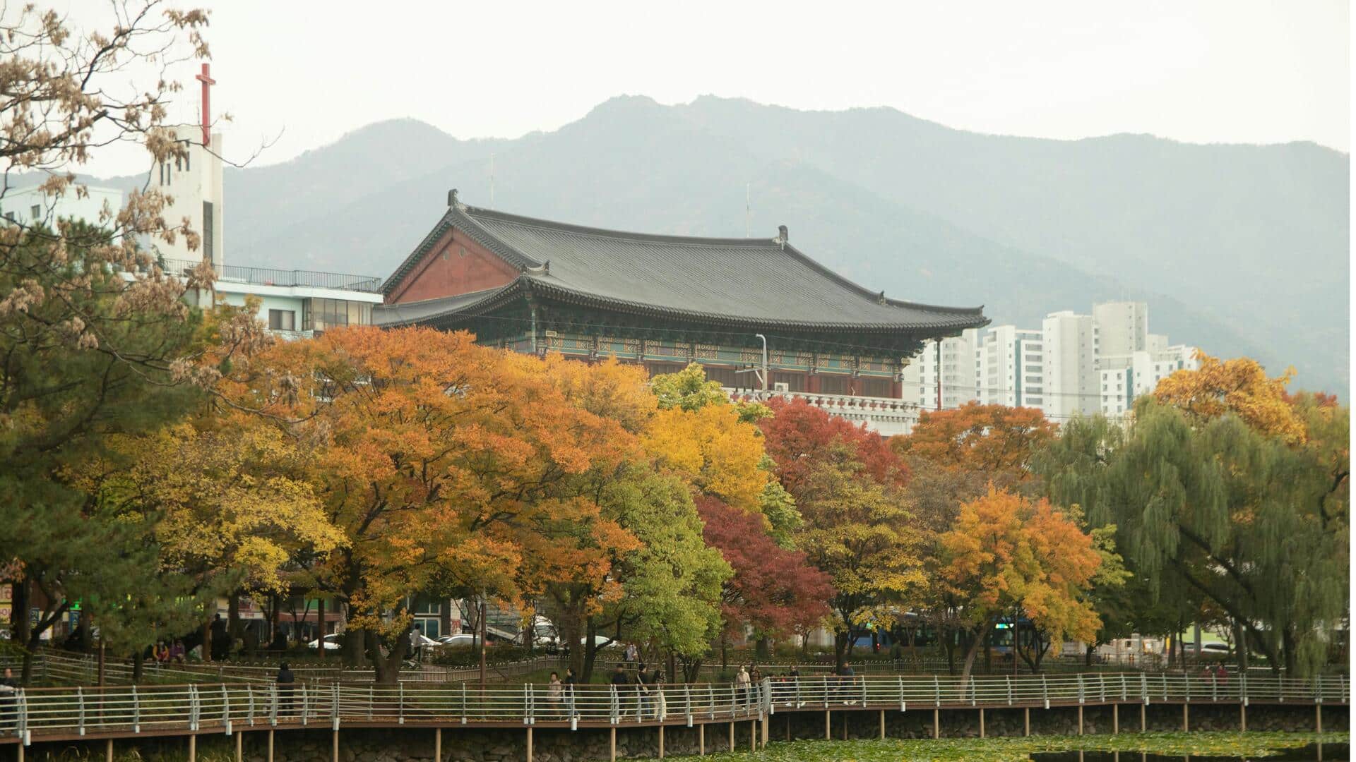 韓国の静かな山岳修道院を探る