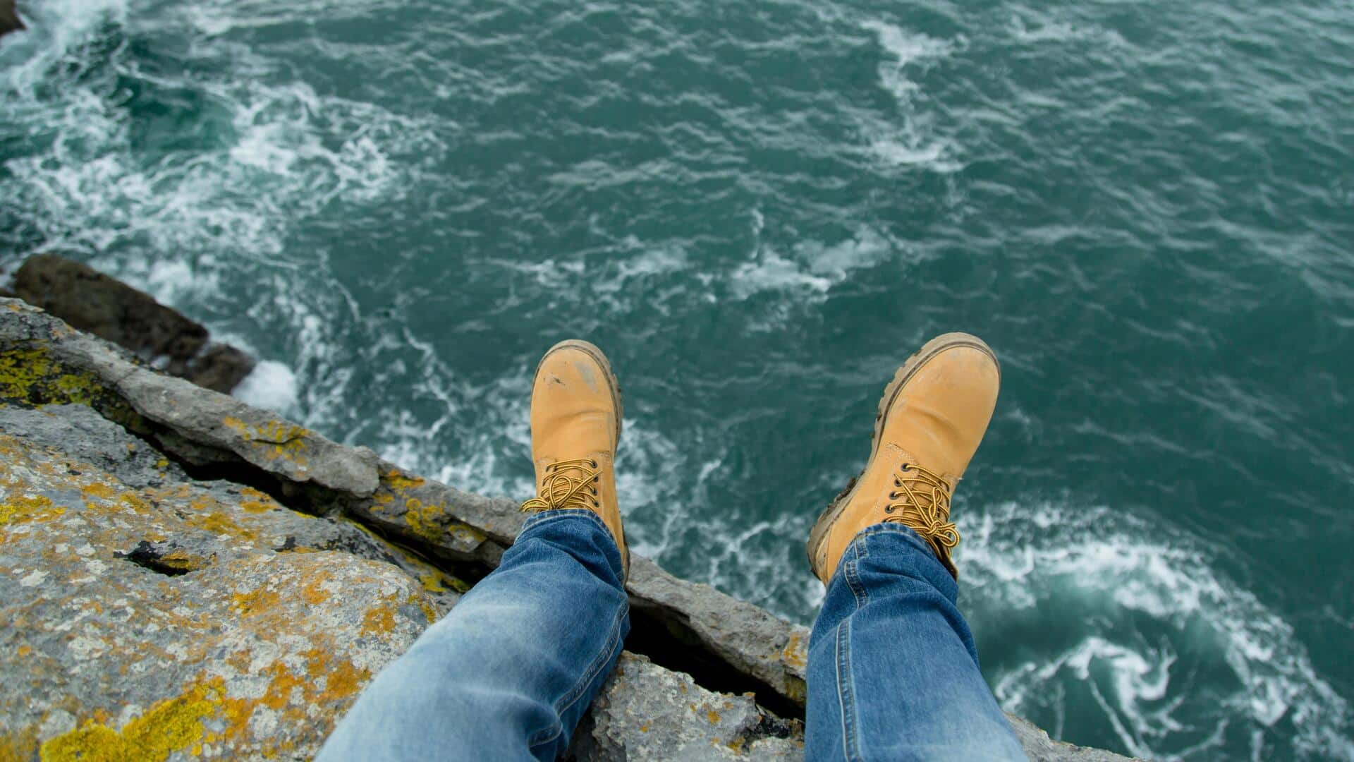 冬のビジネスカジュアルに最適なプルオンブーツ5選