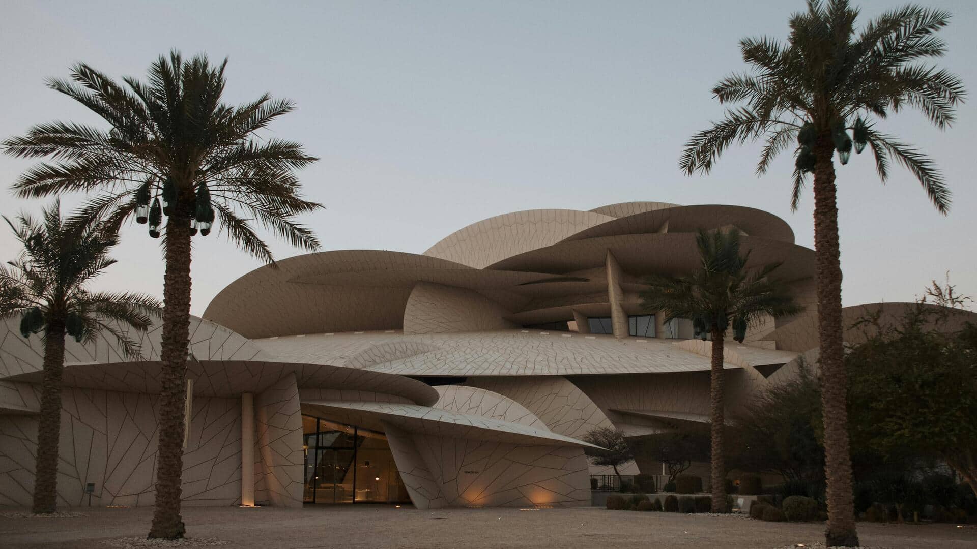 ドーハの必見都市彫刻5選