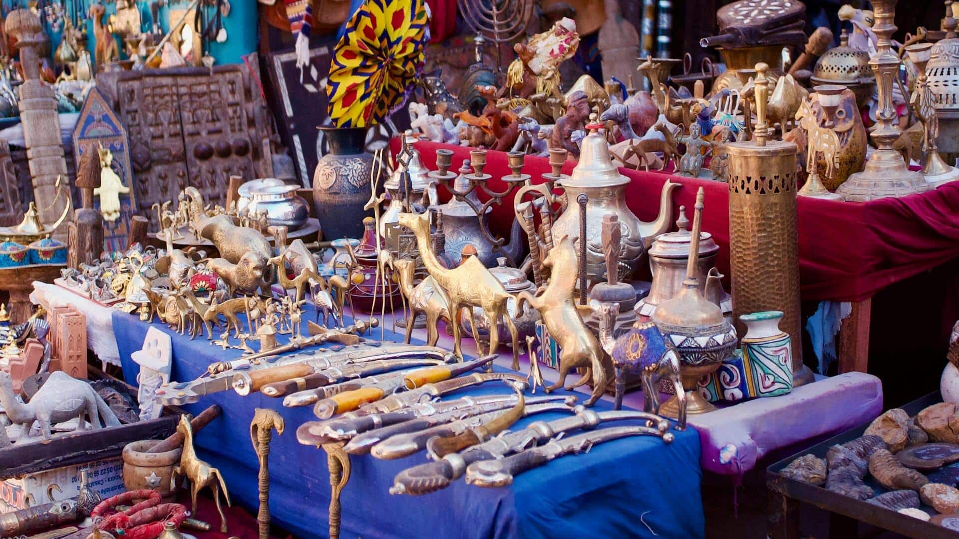 カサブランカのカラフルなアート地区を探る