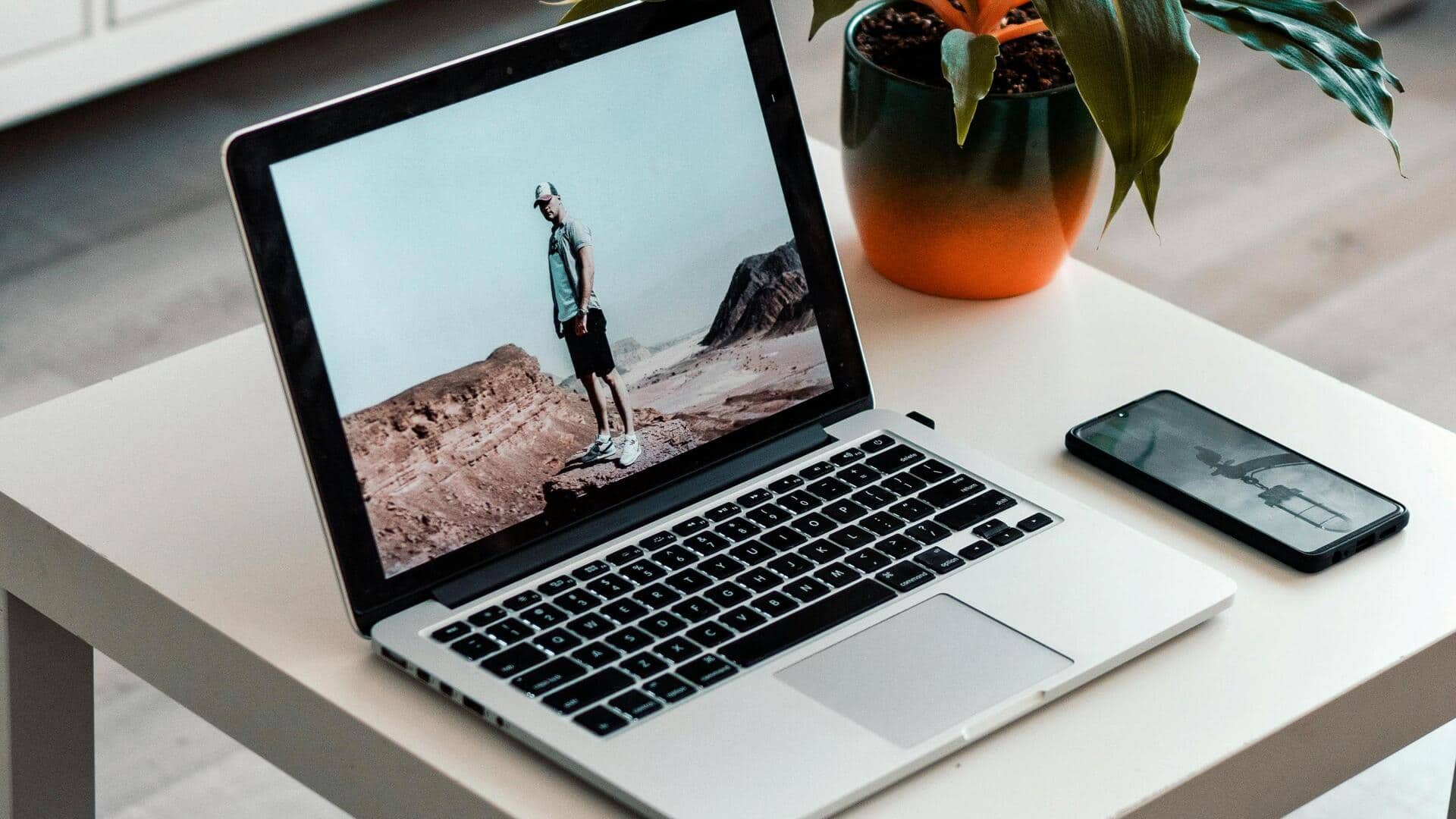 ノートパソコンの色を簡単に調整する方法