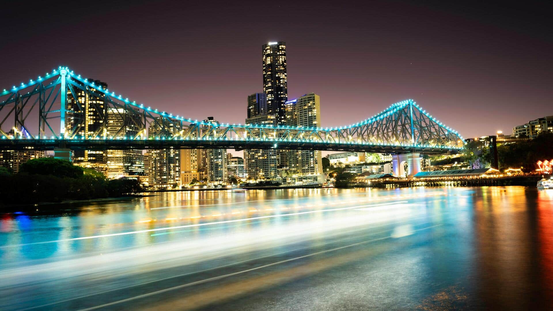 ブリスベンで楽しむ五大光アートフェスティバル