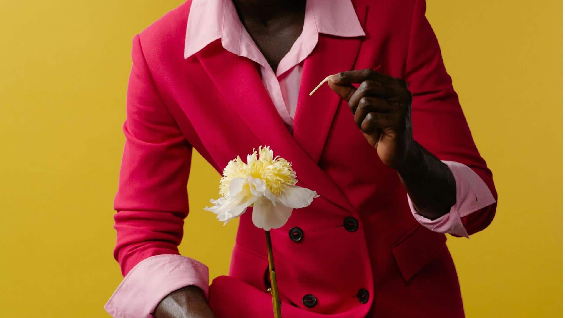 冬のダブルブレストブレザーを五通りにスタイリングする方法