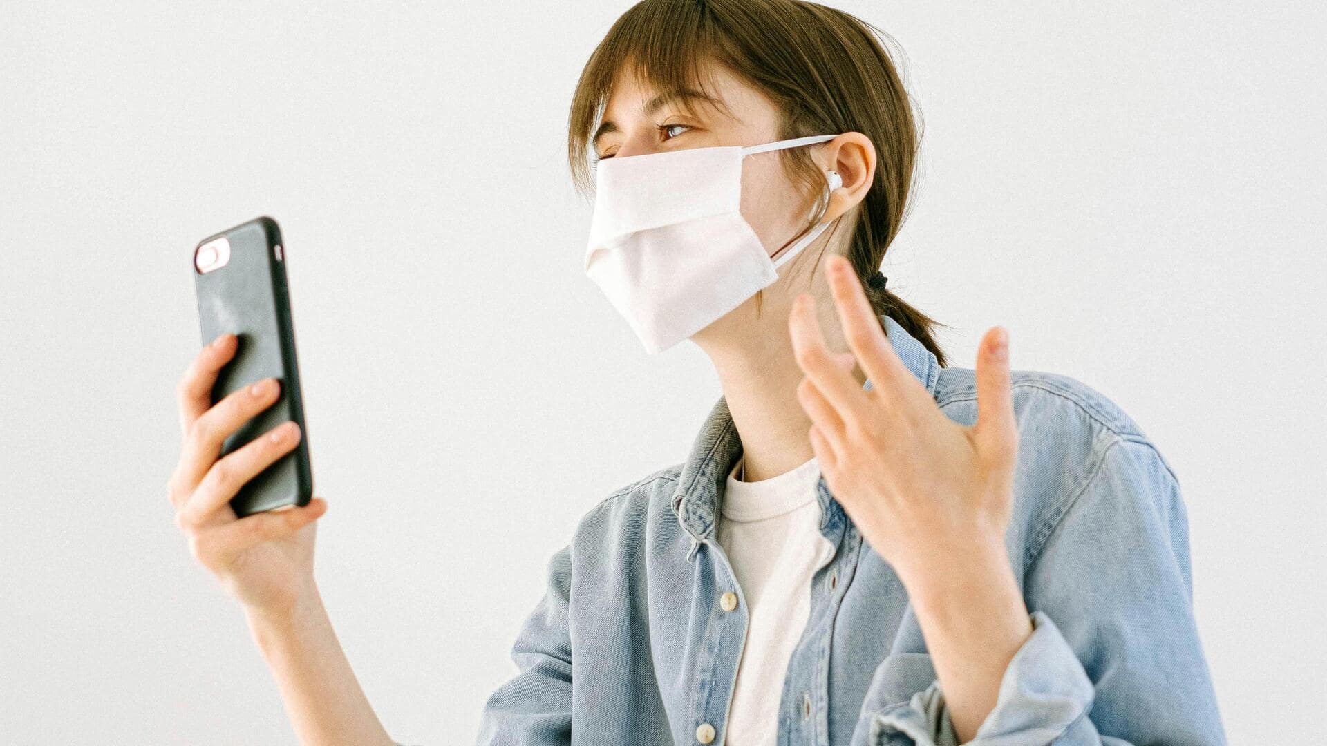 日本のバーチャル会議でのビデオ通話マナー