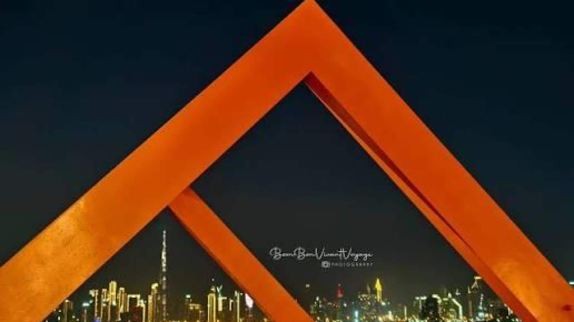 ドバイの夜景と光る建築を探る