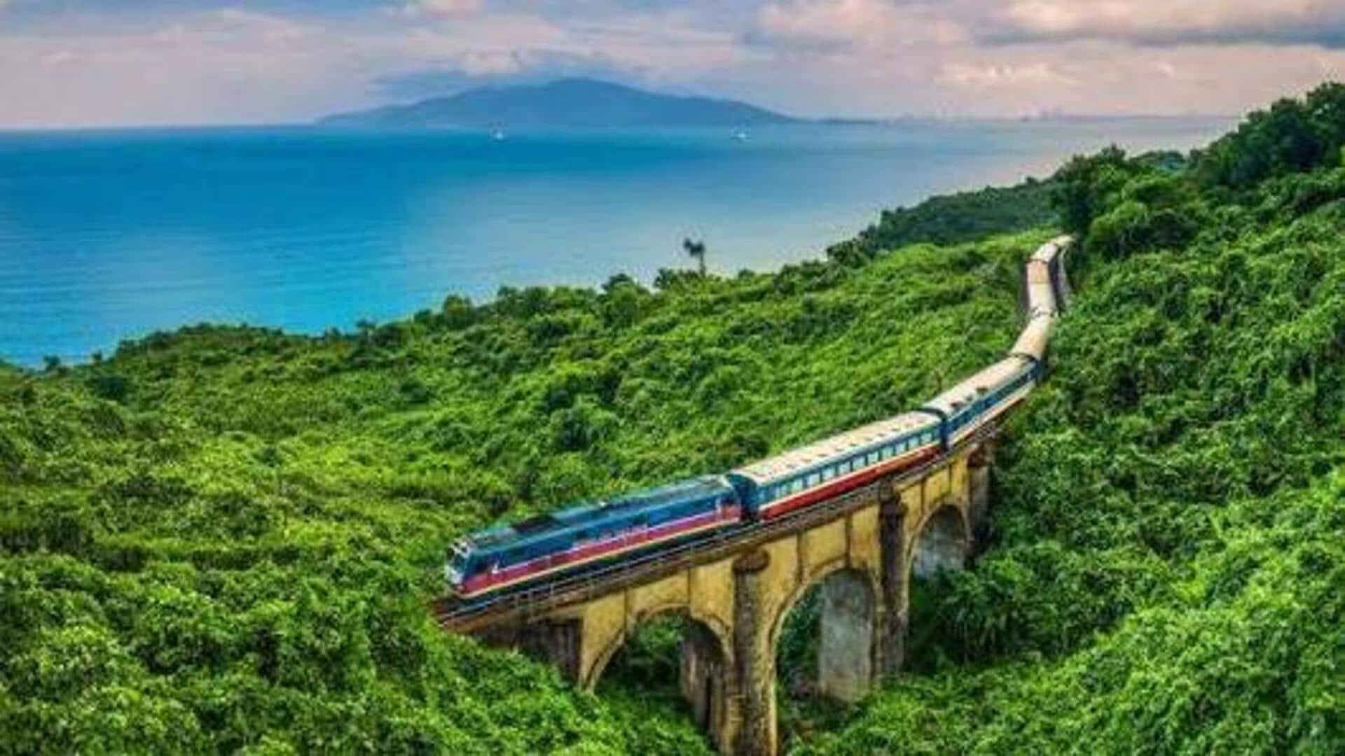 ベトナムの海岸線を巡る列車の旅