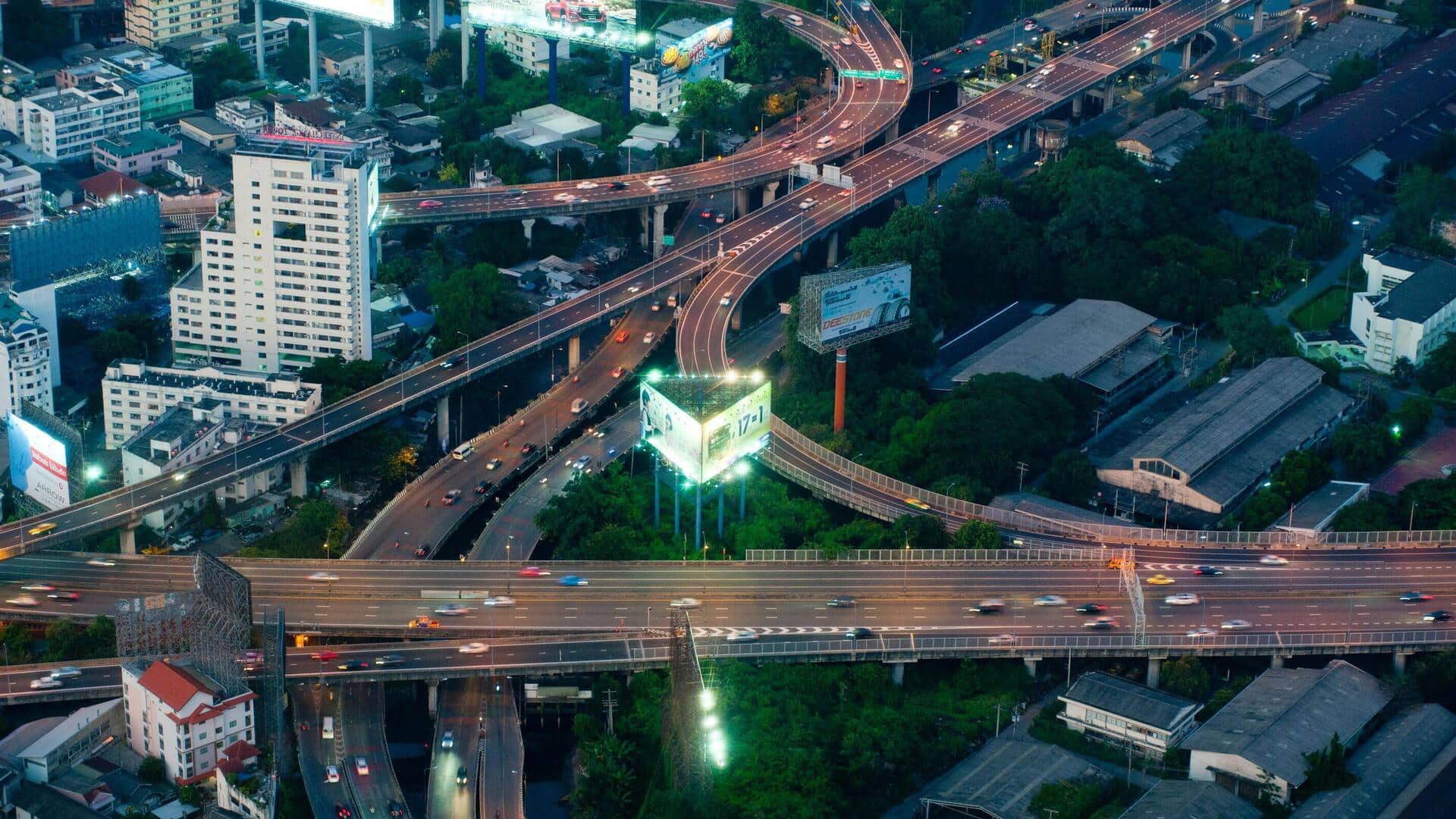 バンコクの隠れたアートエステートを探る