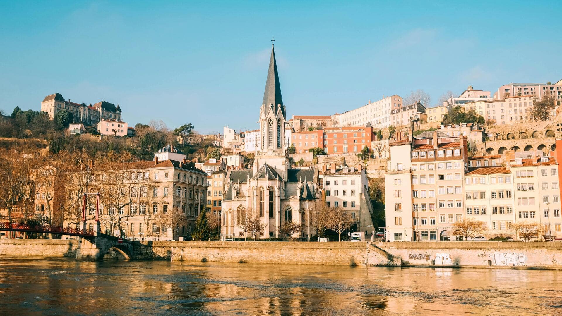 リヨンのデザインスポット：アートとスタイルの街を探る