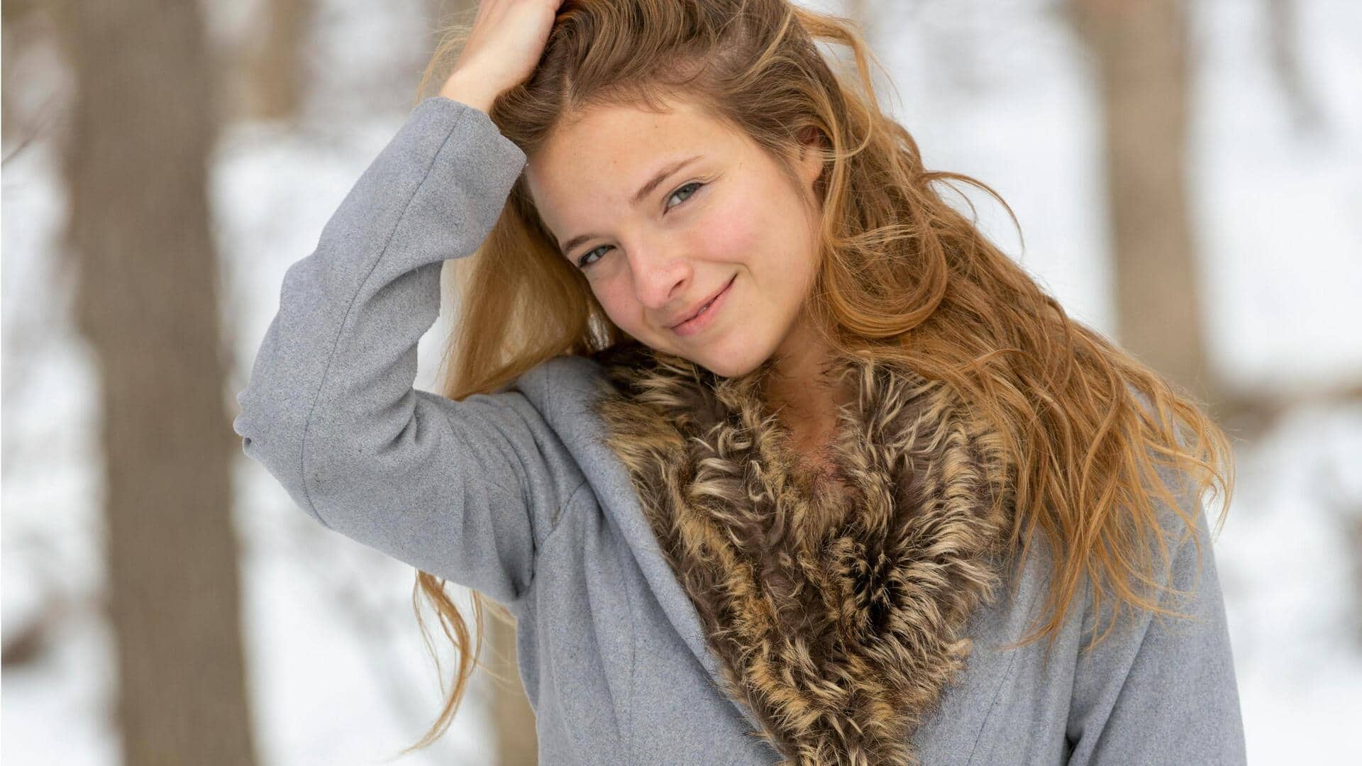 プラムとグレーの冬コーディネート術