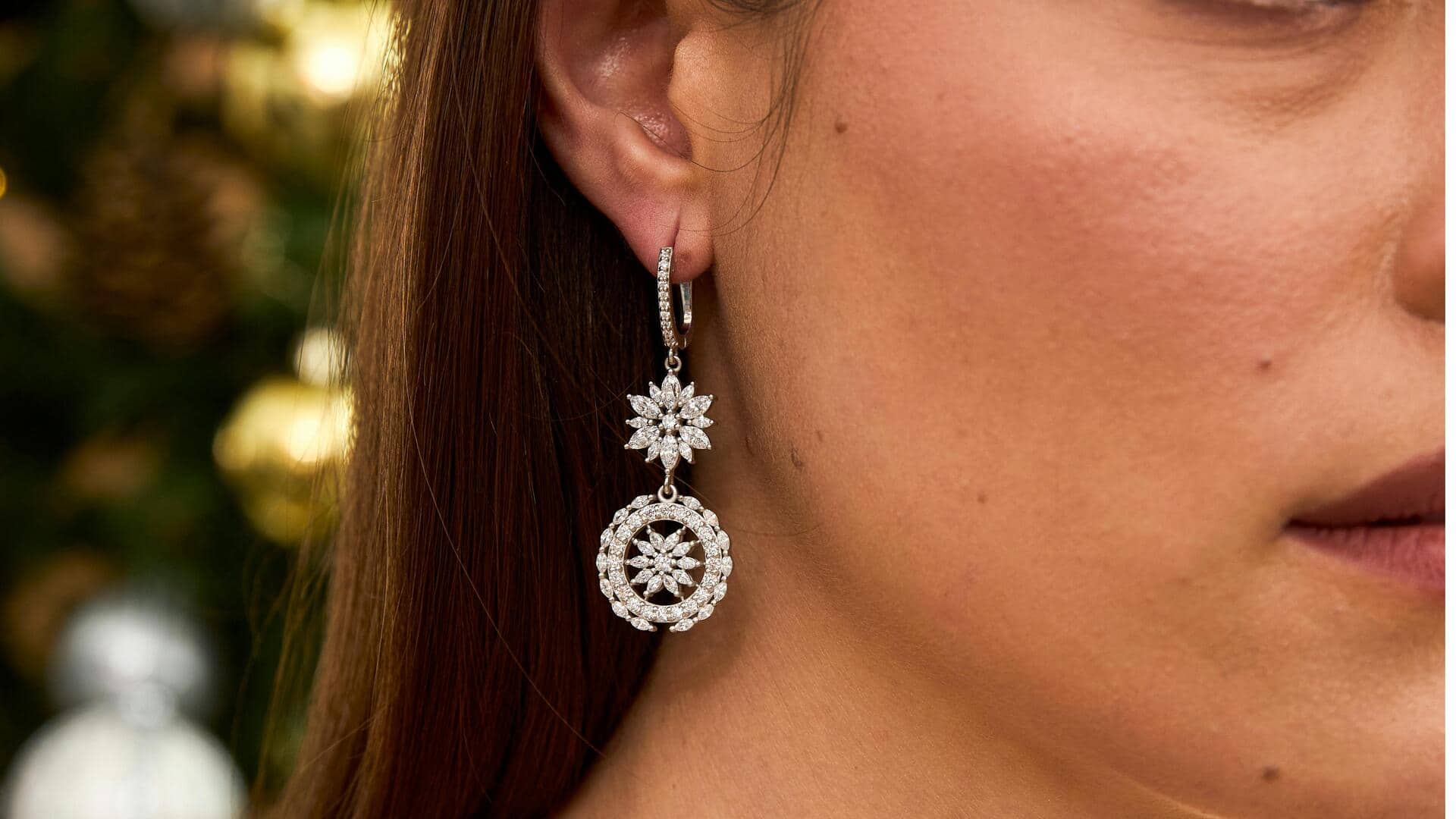 日本の冬ビジネスカジュアルを再定義するミニマリストアクセサリー