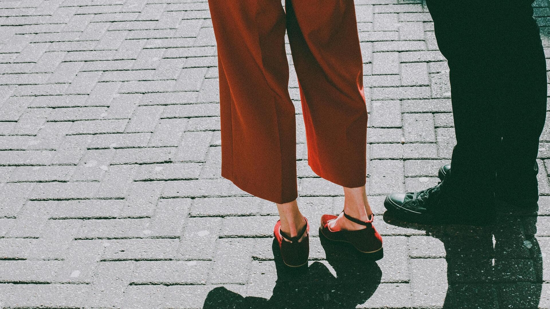 ブラッシュドツイルパンツの冬スタイル5選