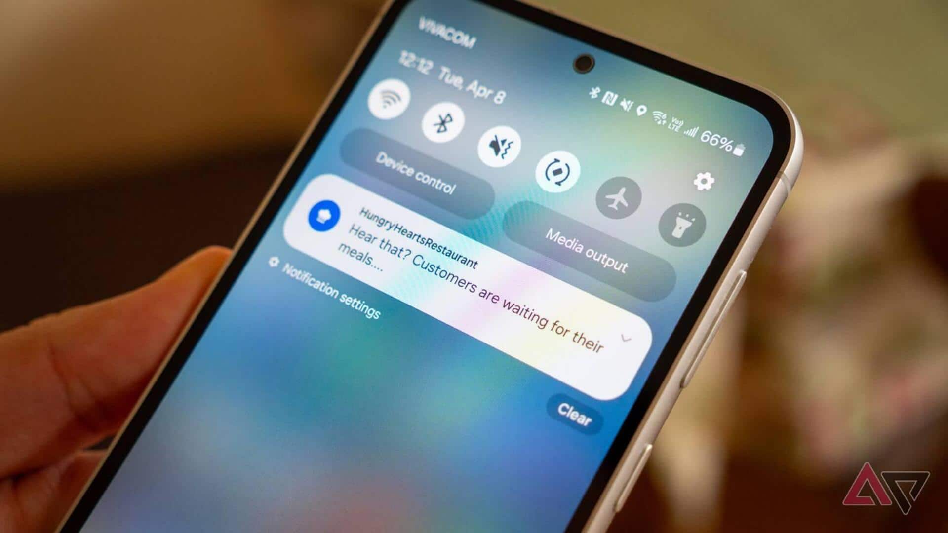スマートフォンのプライバシー通知設定をカスタマイズする方法
