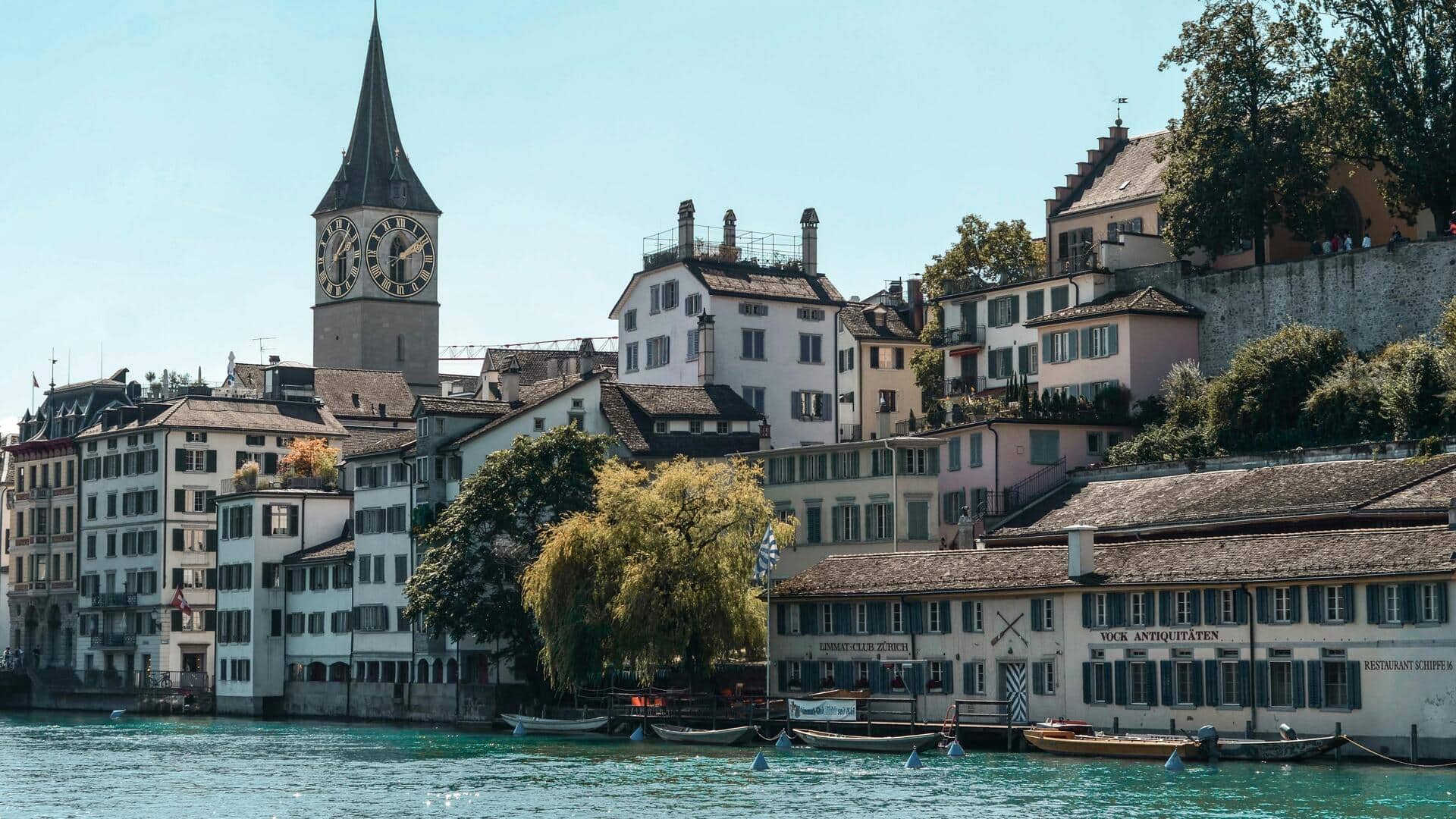 バーゼルの現代建築とアートシーンを探る