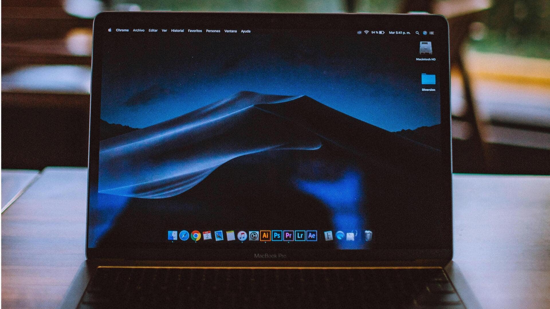 ソフトウェアアップデートを自動化して安全性を向上 ソフトウェアアップデートを自動化して安全性を向上